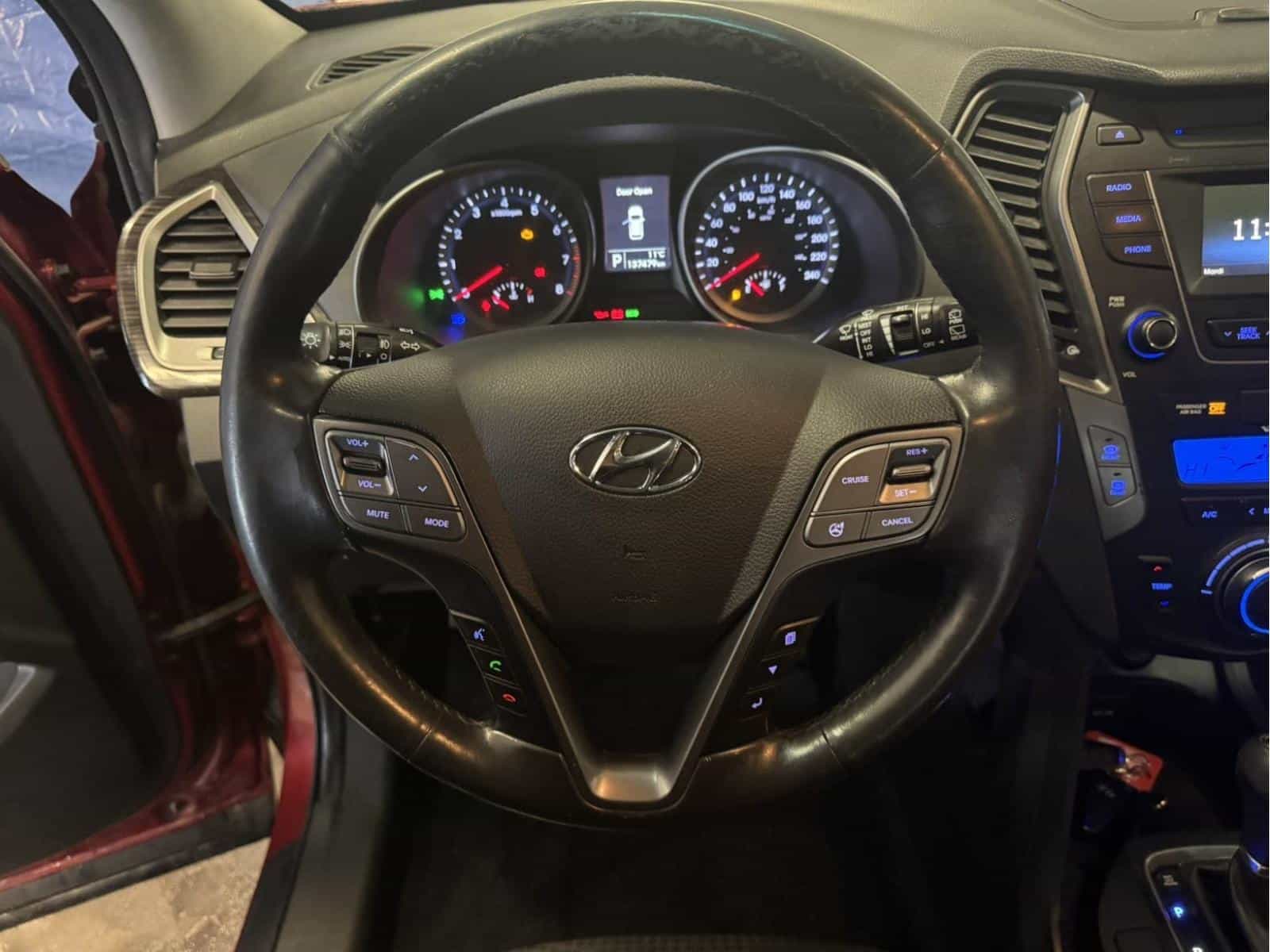 2016 Hyundai Santa Fe Sport Luxury - Image 8