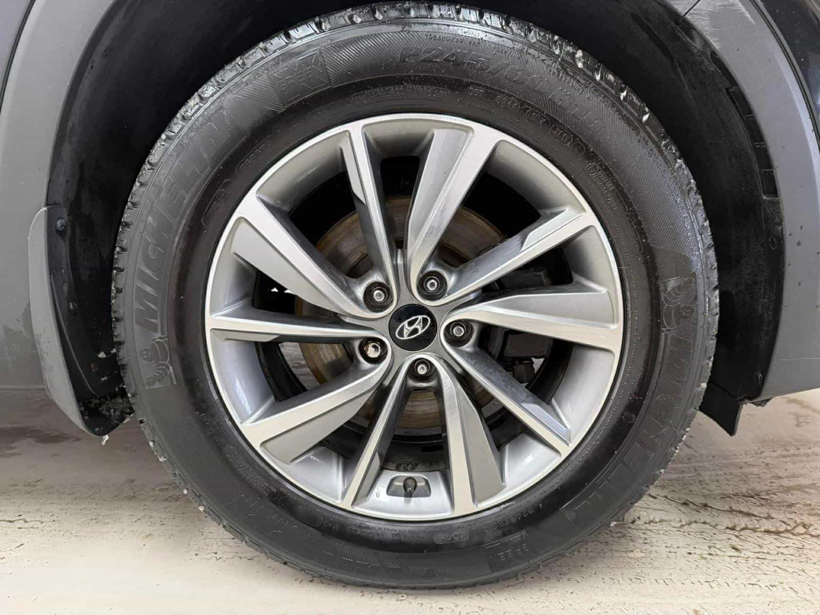 2020 Hyundai Santa Fe Preferred - Image 7