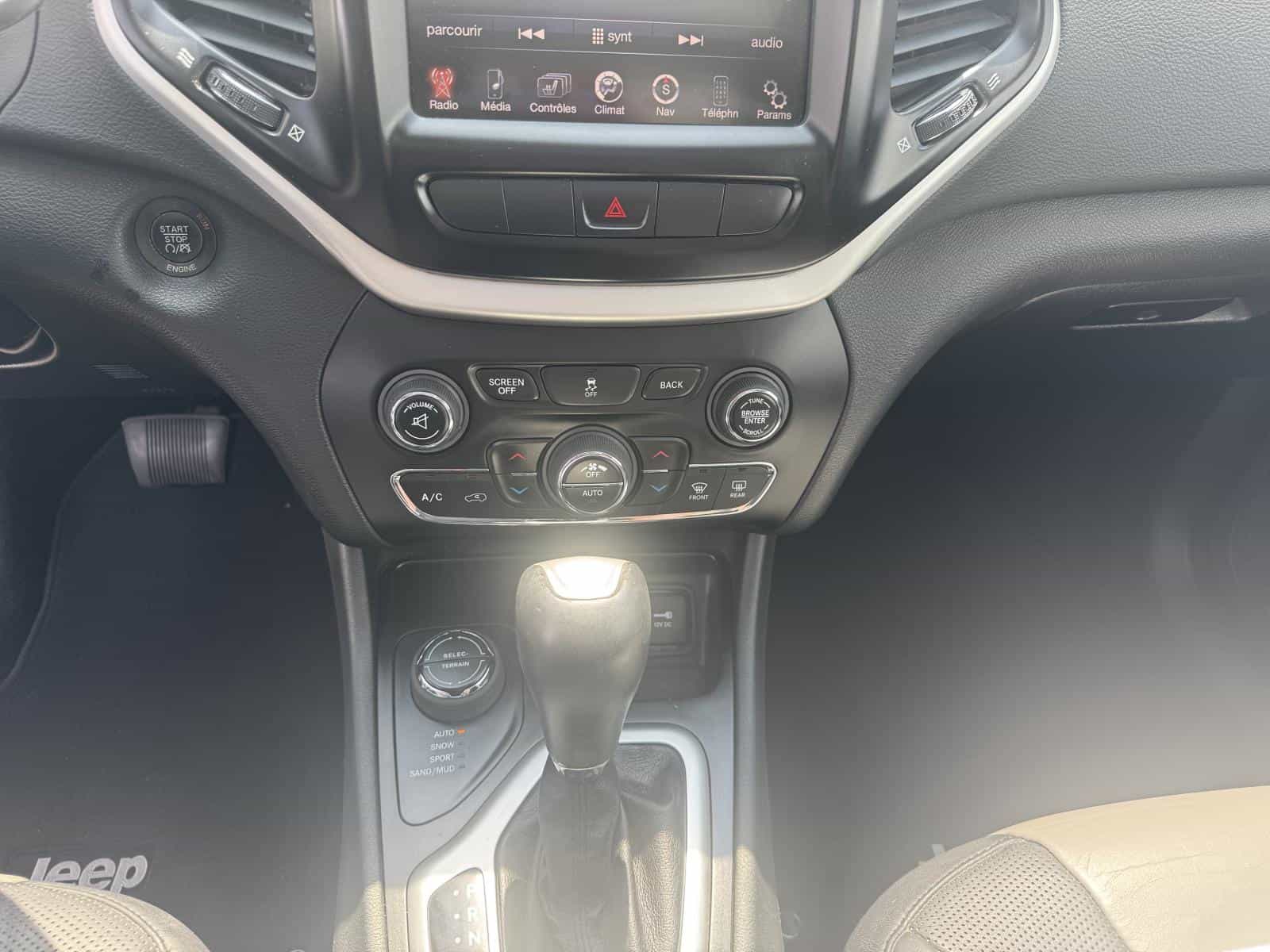 2014 Jeep Cherokee Limited - Image 14