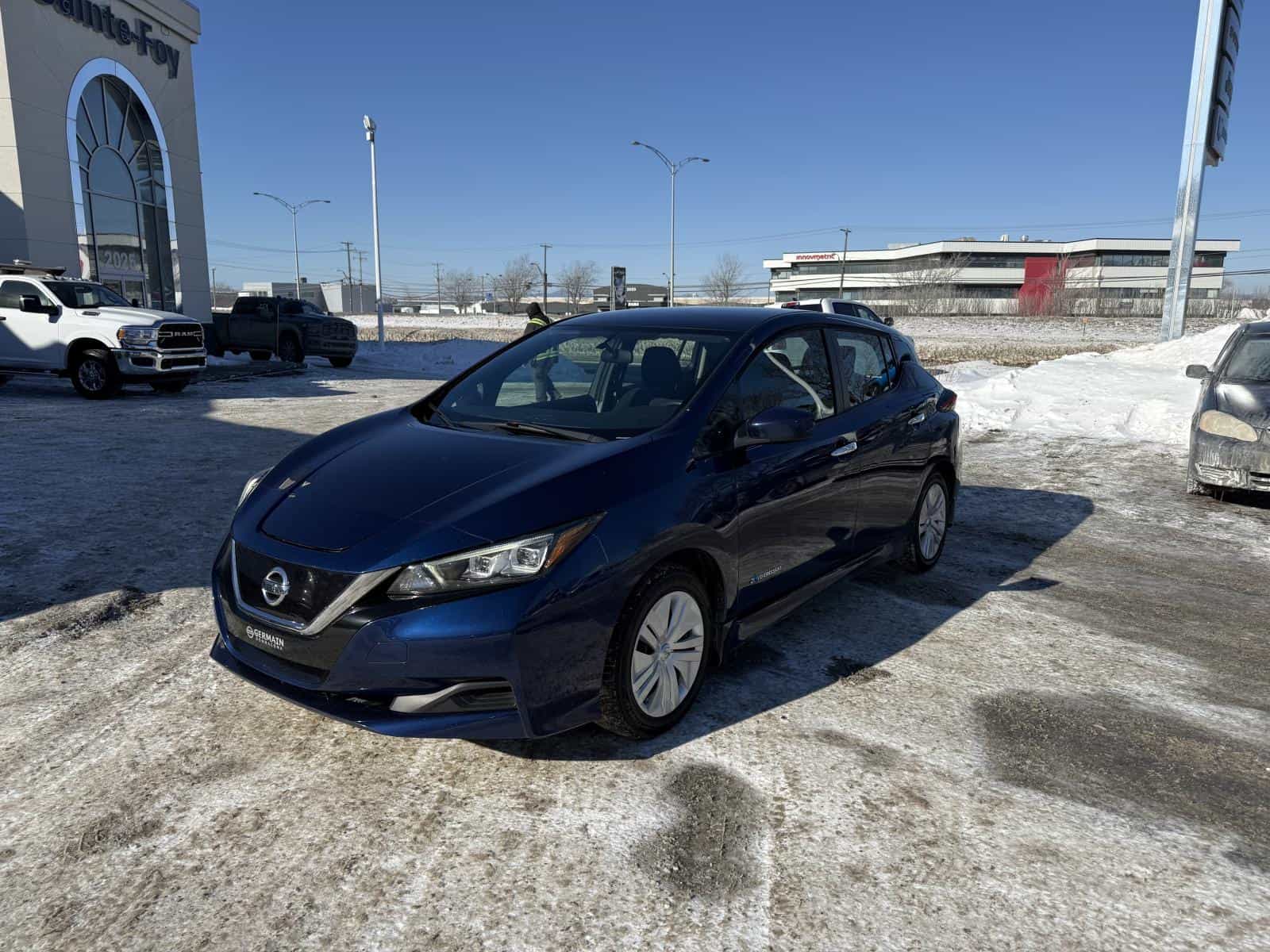 2019 Nissan Leaf S - Image 1
