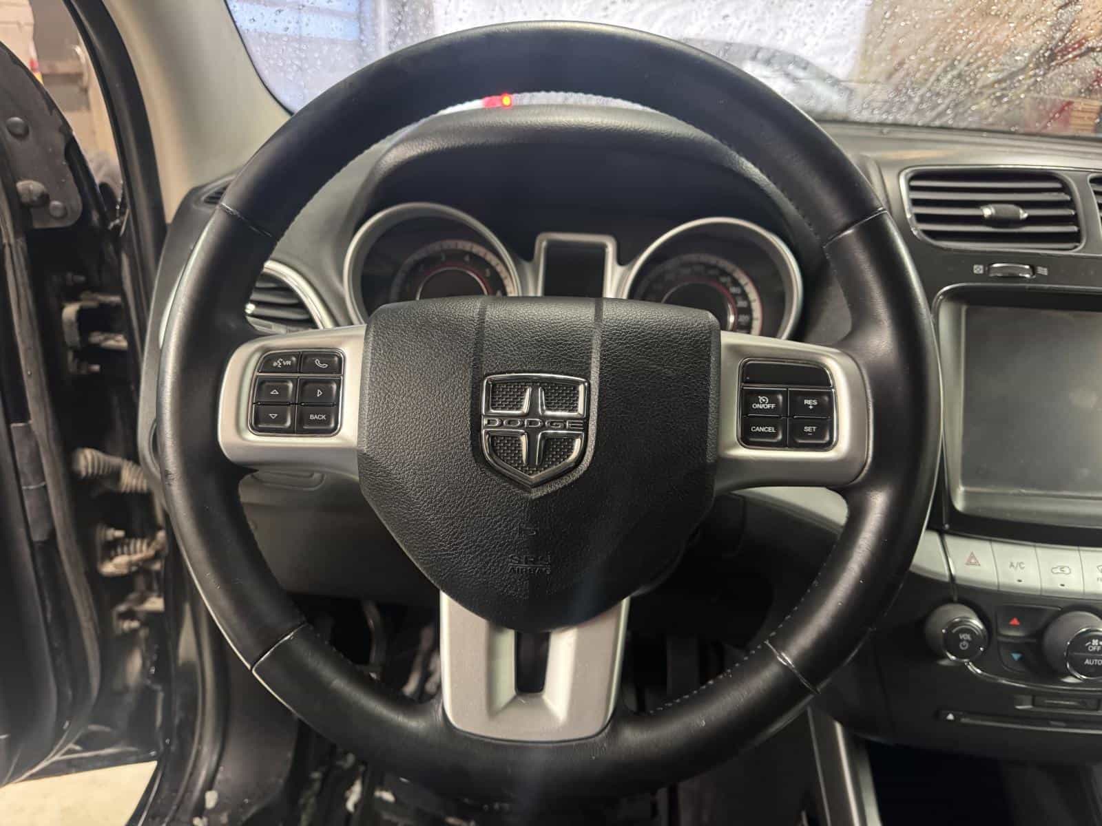 2015 Dodge Journey SXT - Image 9