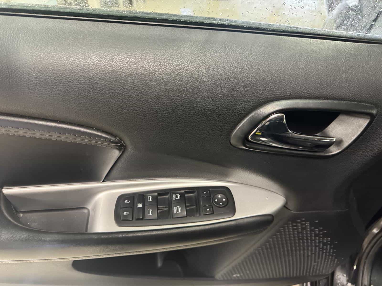 2015 Dodge Journey SXT - Image 7