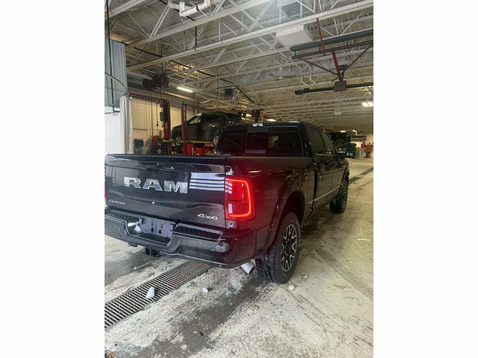 2026 RAM 2500 Limited - Image 4
