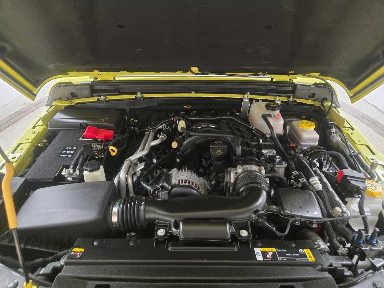 2023 Jeep Wrangler Sahara - Image 8