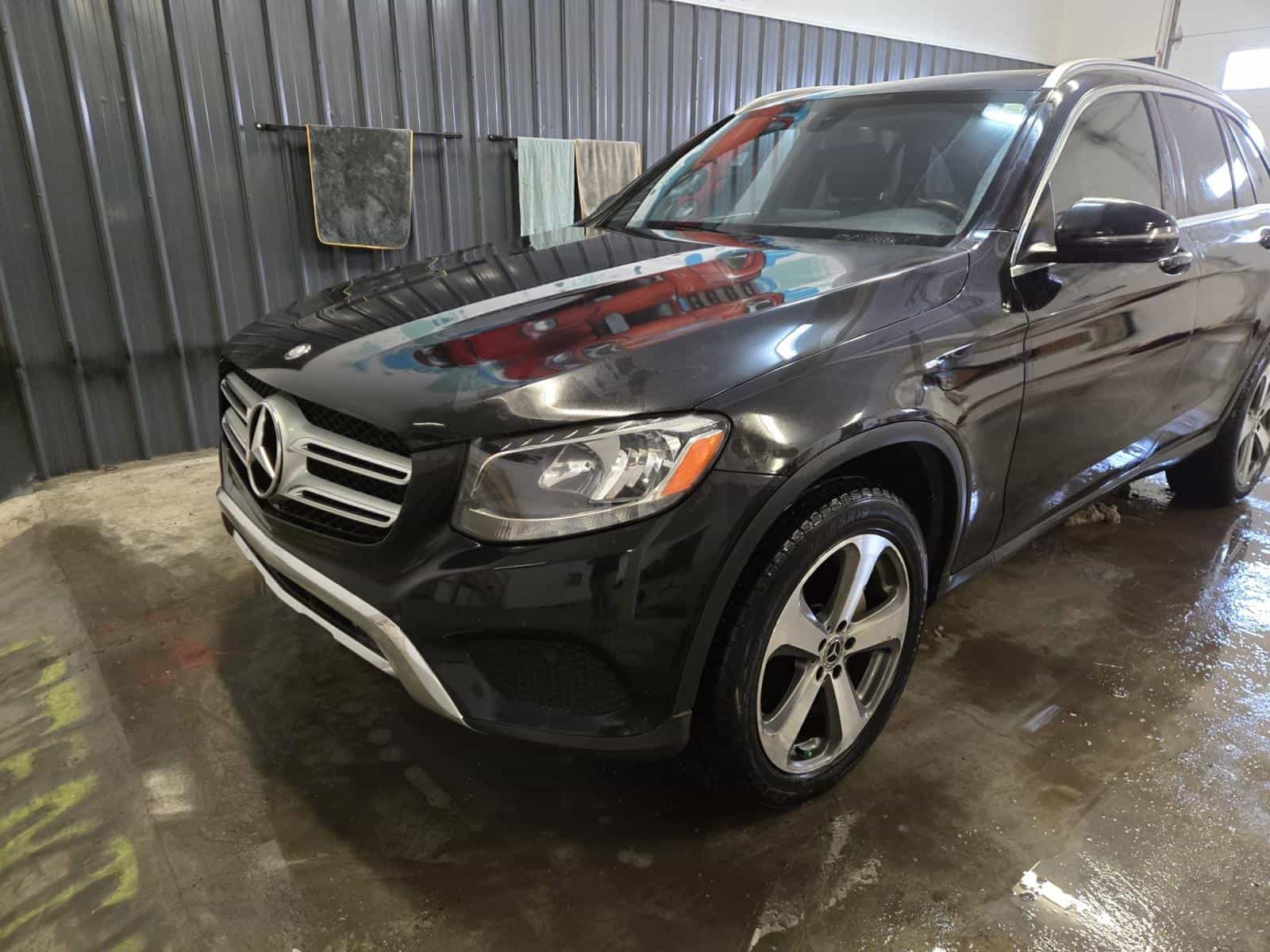 2017 Mercedes-Benz GLC 300 GLC300 - Image 1
