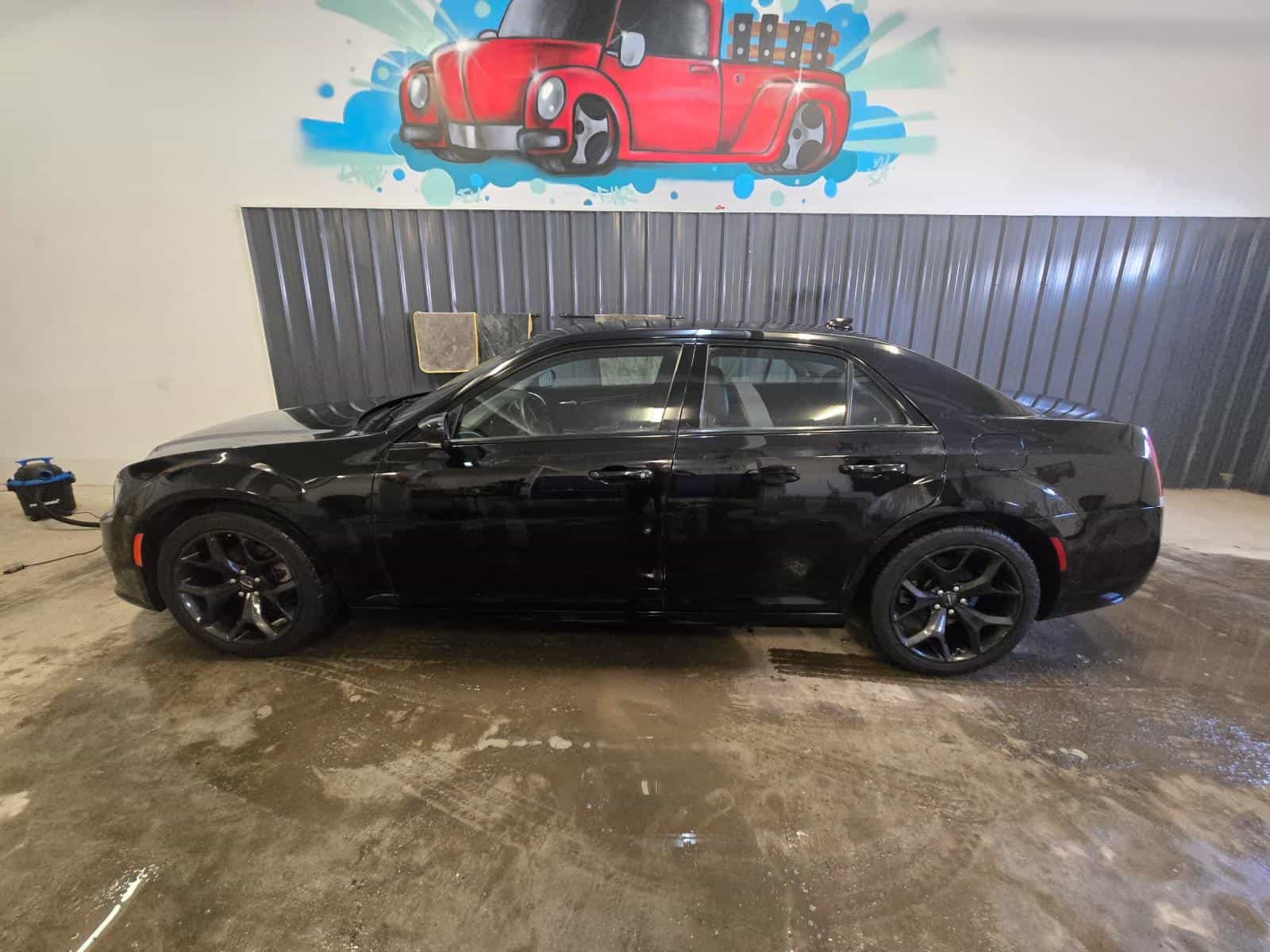 2022 Chrysler 300 Touring L Touring L - Image 7