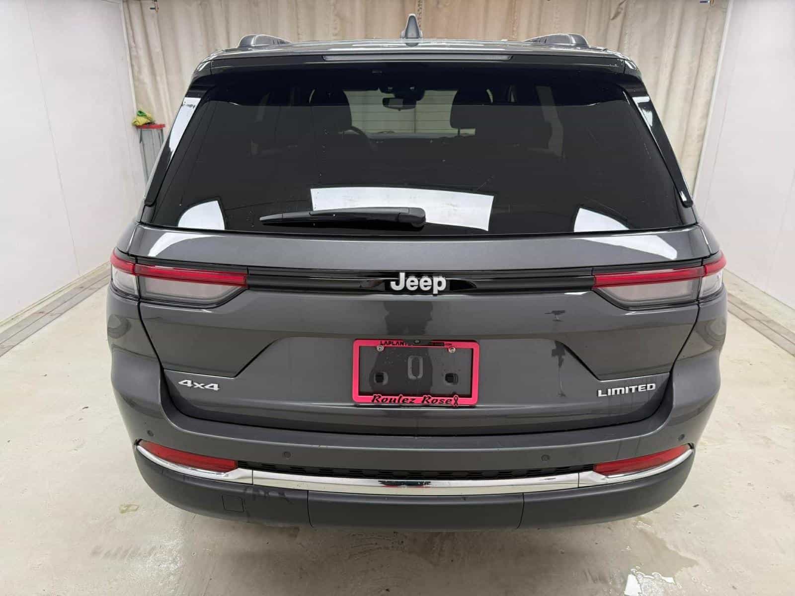 2024 Jeep Grand Cherokee Limited Limited - Image 5