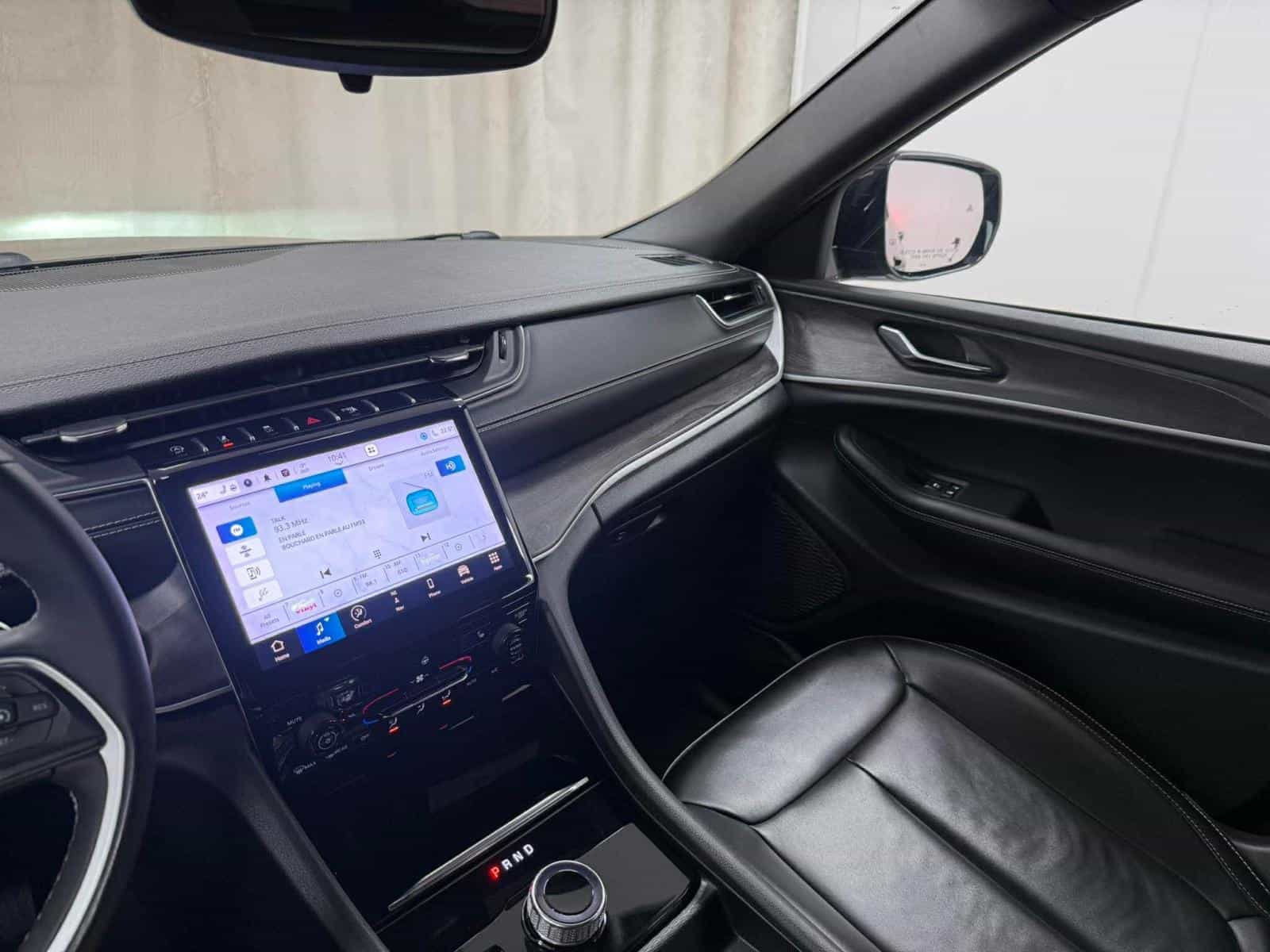 2024 Jeep Grand Cherokee Limited - Image 13