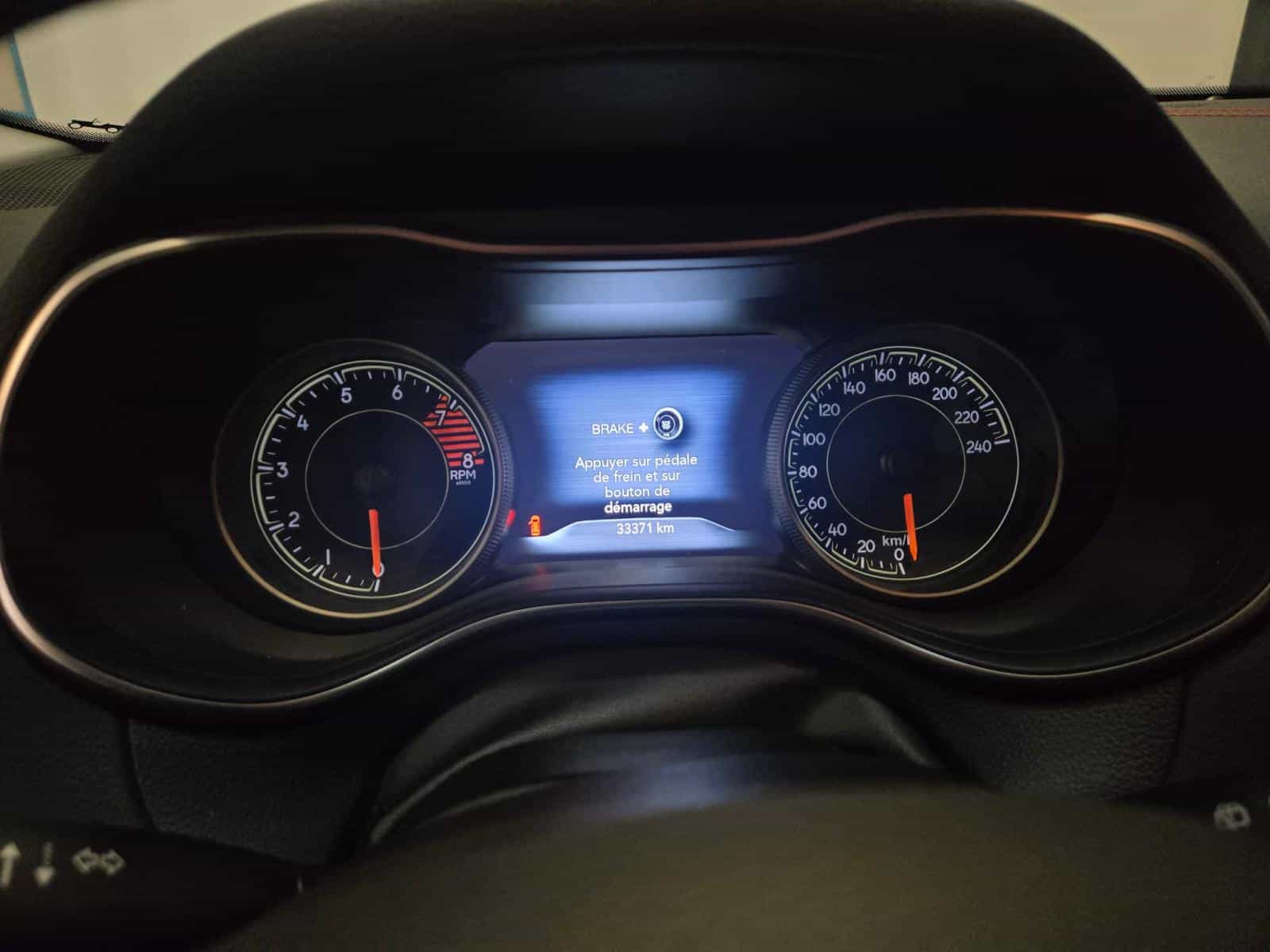 2022 Jeep Cherokee Trailhawk - Image 15