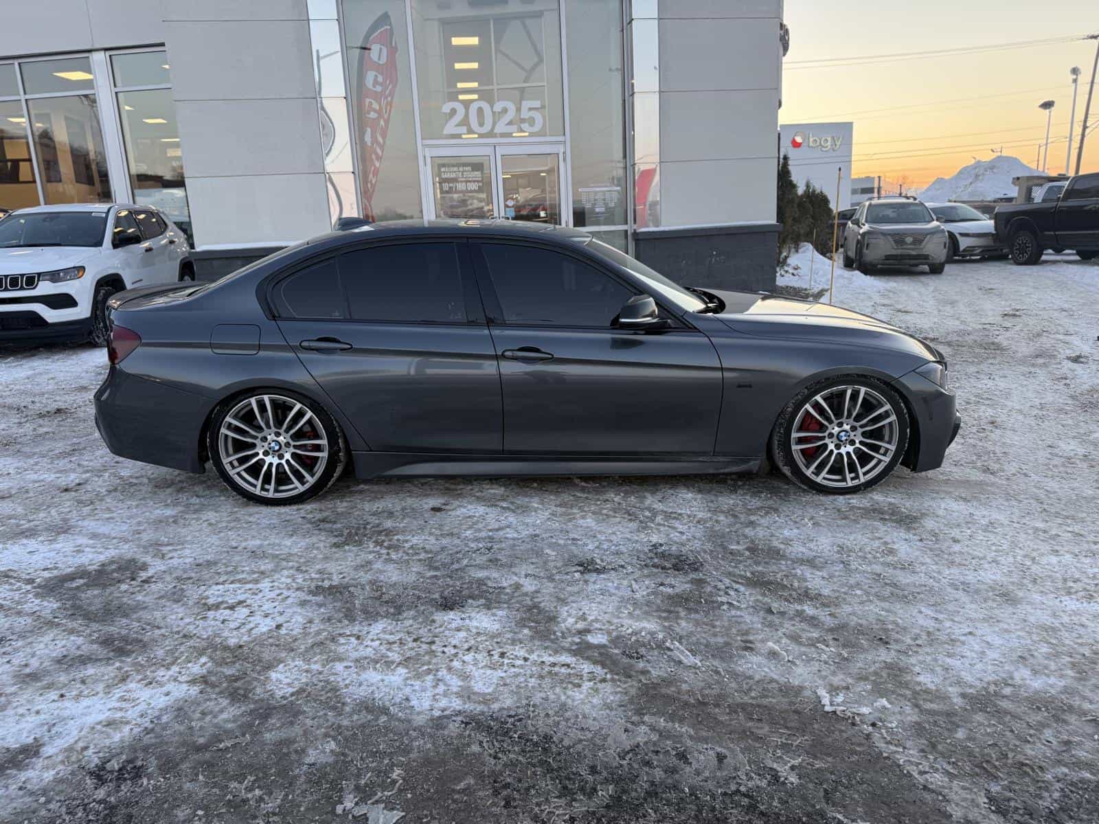 2017 BMW Série 3 340i xDrive - Image 4