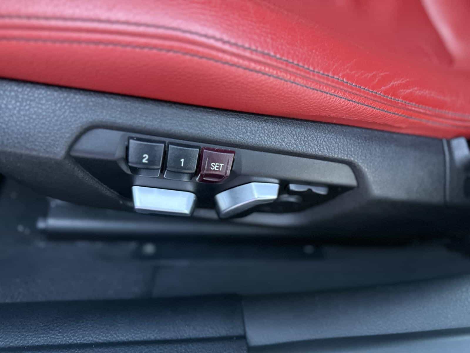 2017 BMW Série 3 340i xDrive - Image 15