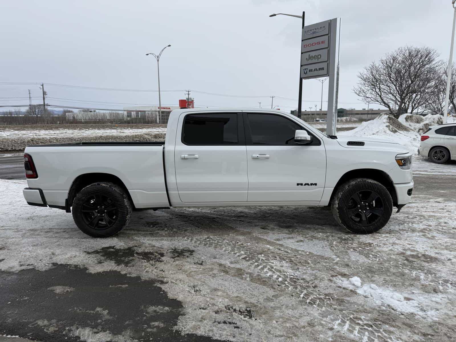2022 RAM 1500 Sport Sport - Image 4
