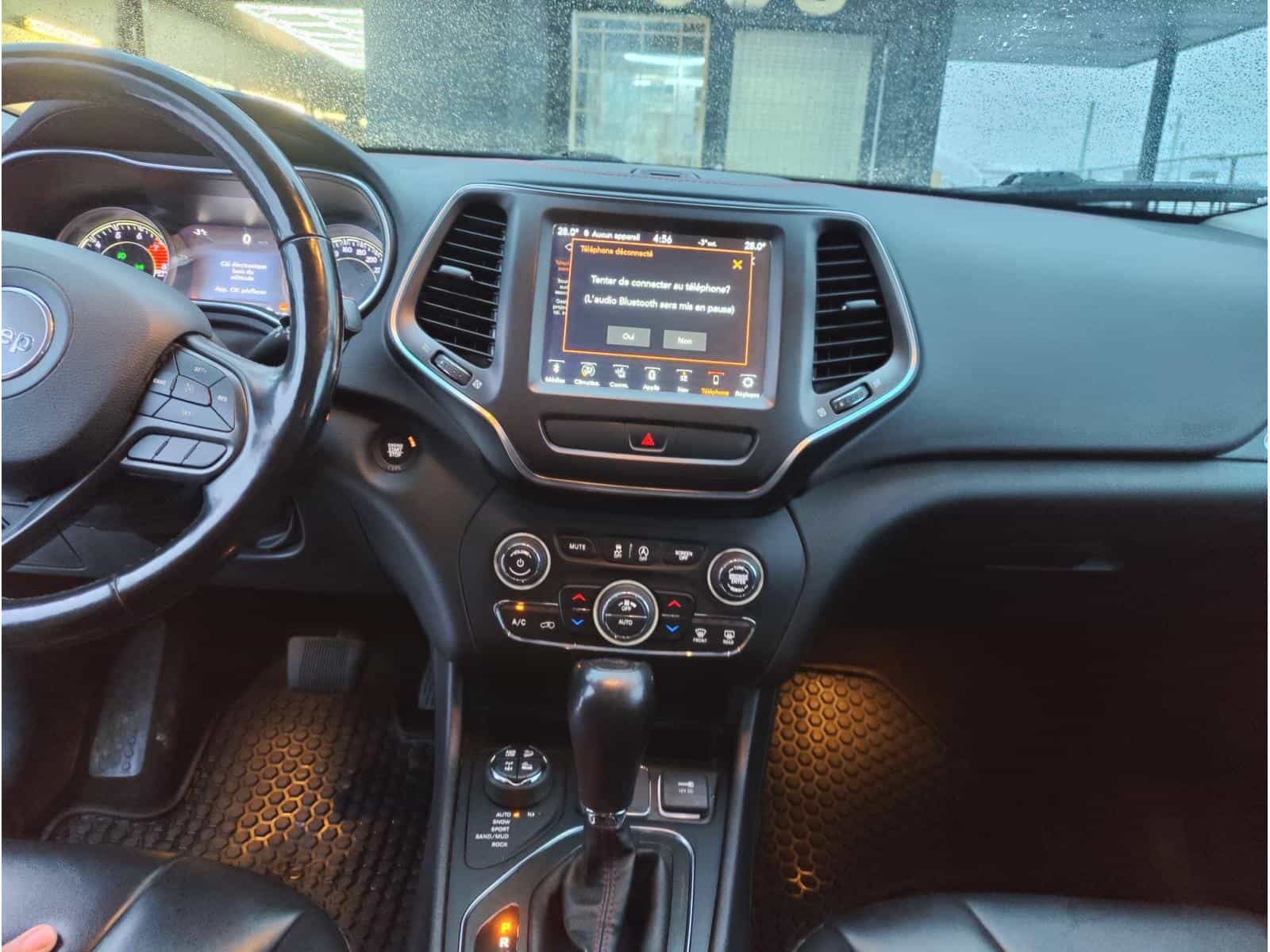 2020 Jeep CHEROKEE TRAILHAWK Trailhawk - Image 7