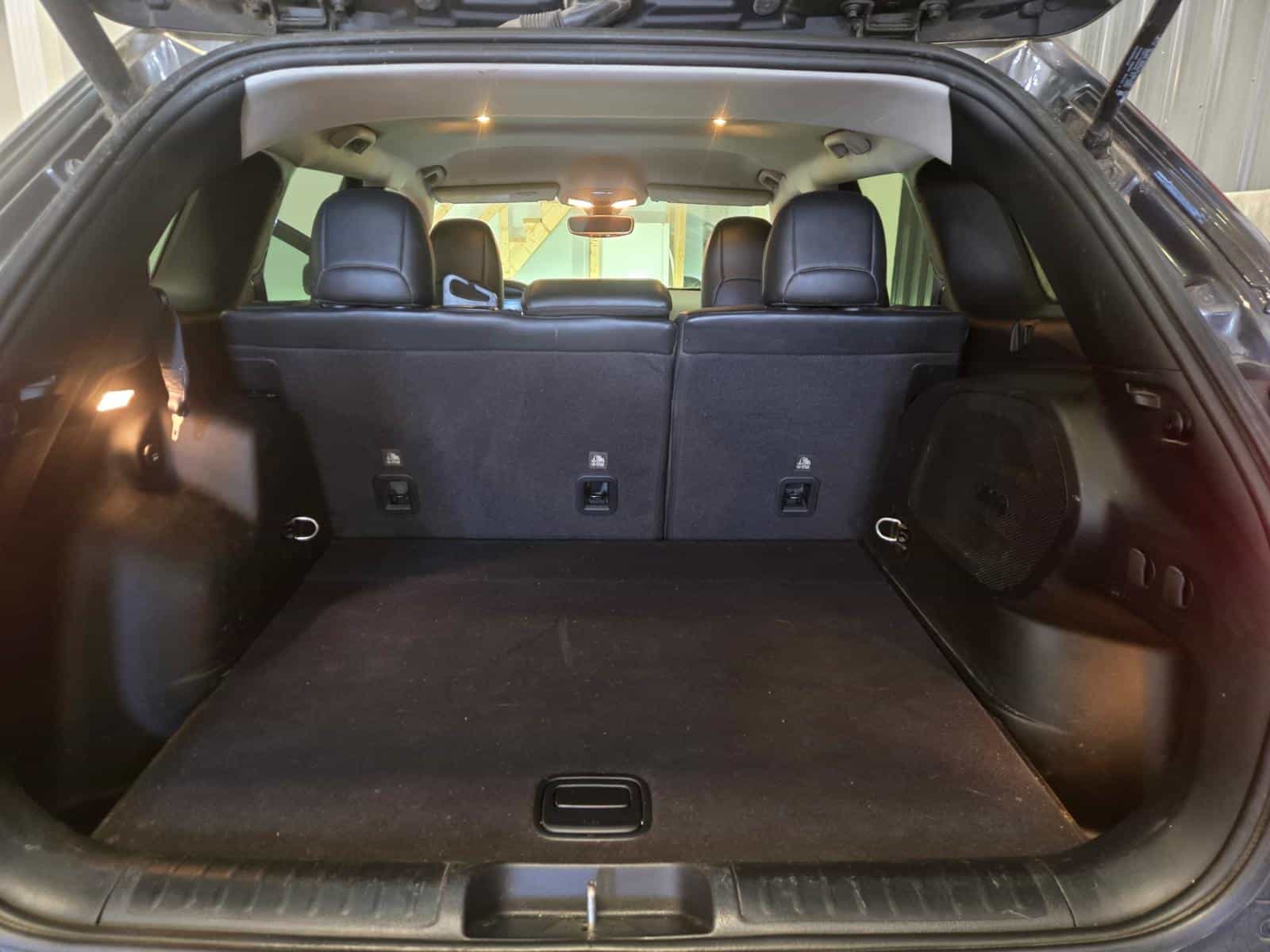 2020 Jeep CHEROKEE TRAILHAWK Trailhawk - Image 16