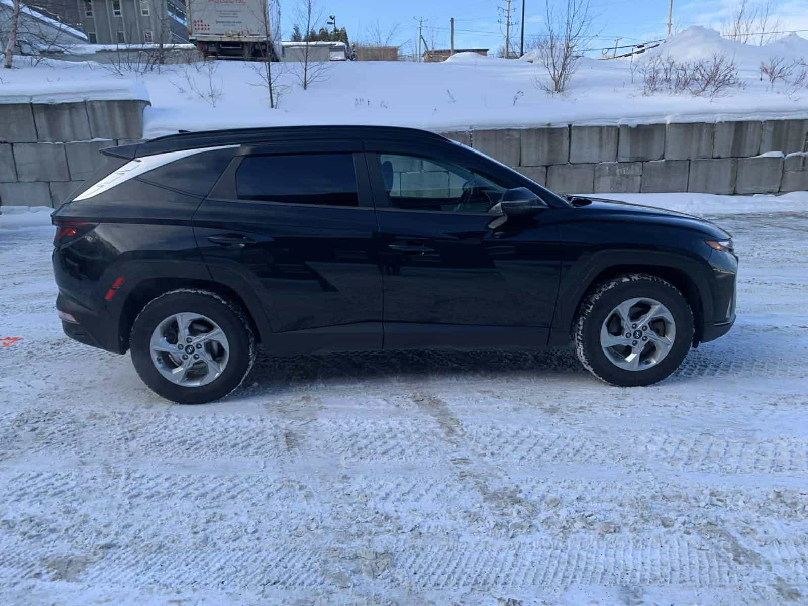 2022 Hyundai Tucson Essential - Image 6