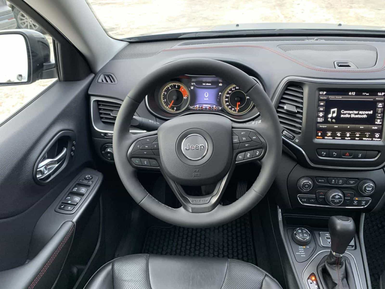 2023 Jeep CHEROKEE TRAILHAWK Trailhawk - Image 11