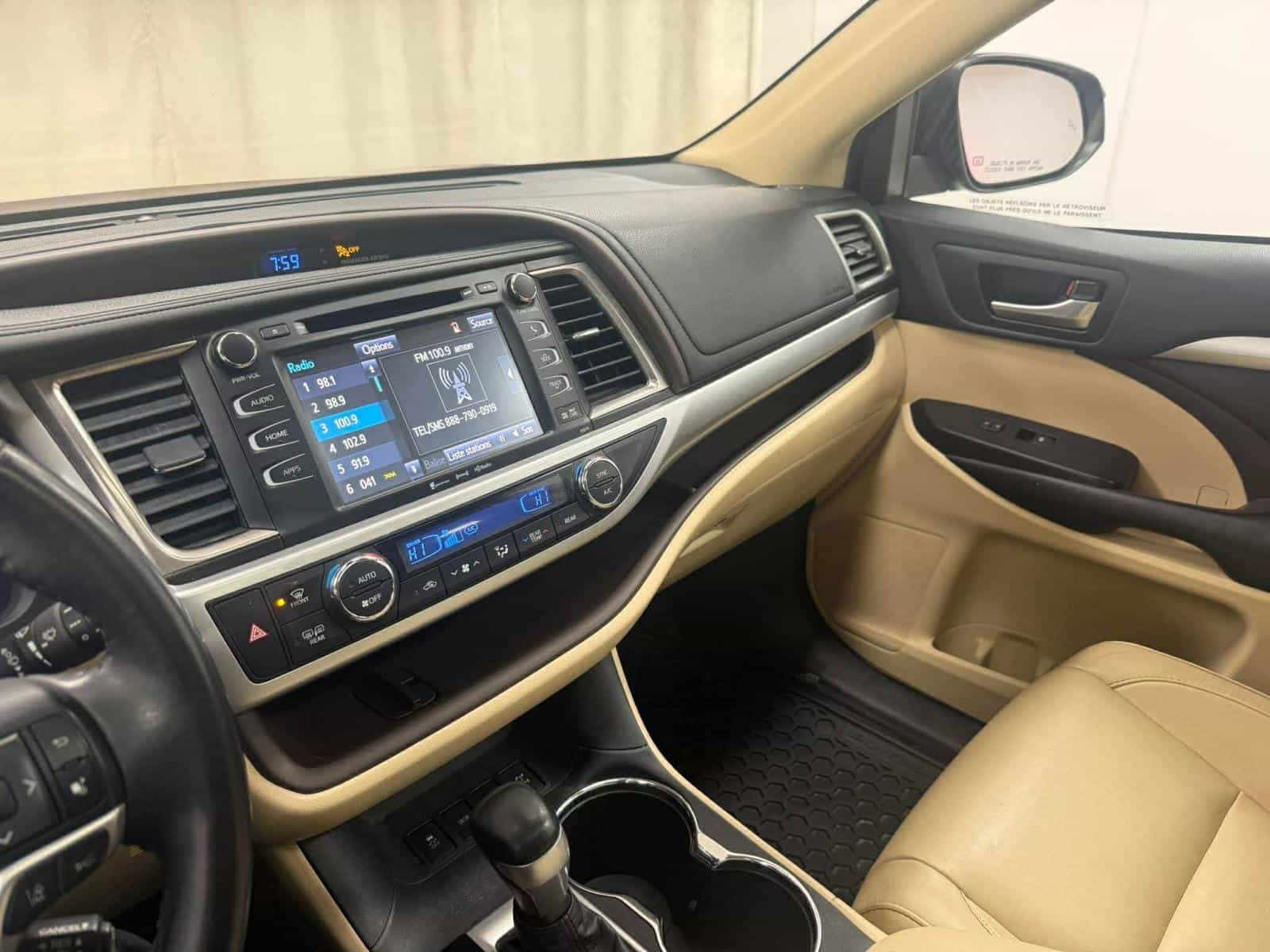 2018 Toyota Highlander XLE - Image 13