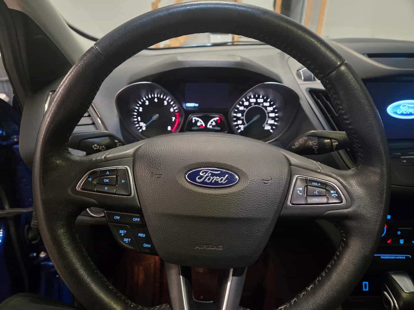 Image 13 Ford ESCAPE SEL SEL 2018