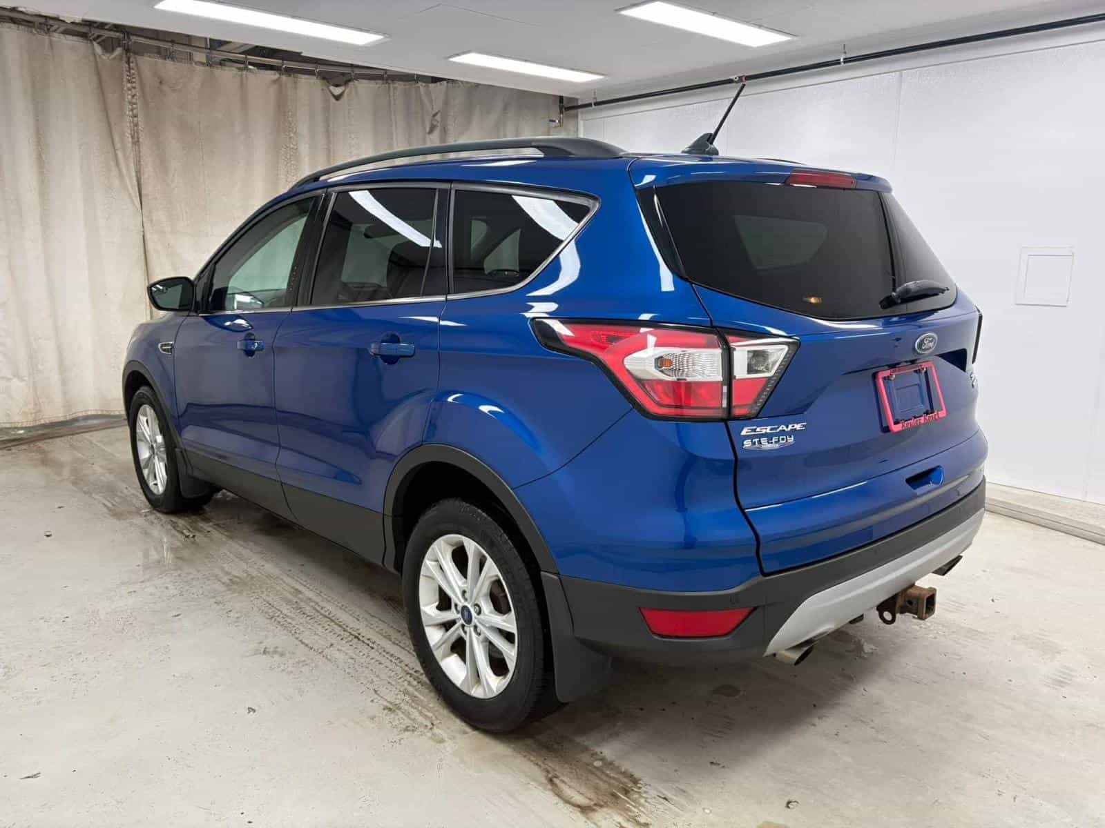 2018 Ford ESCAPE SEL SEL - Image 4