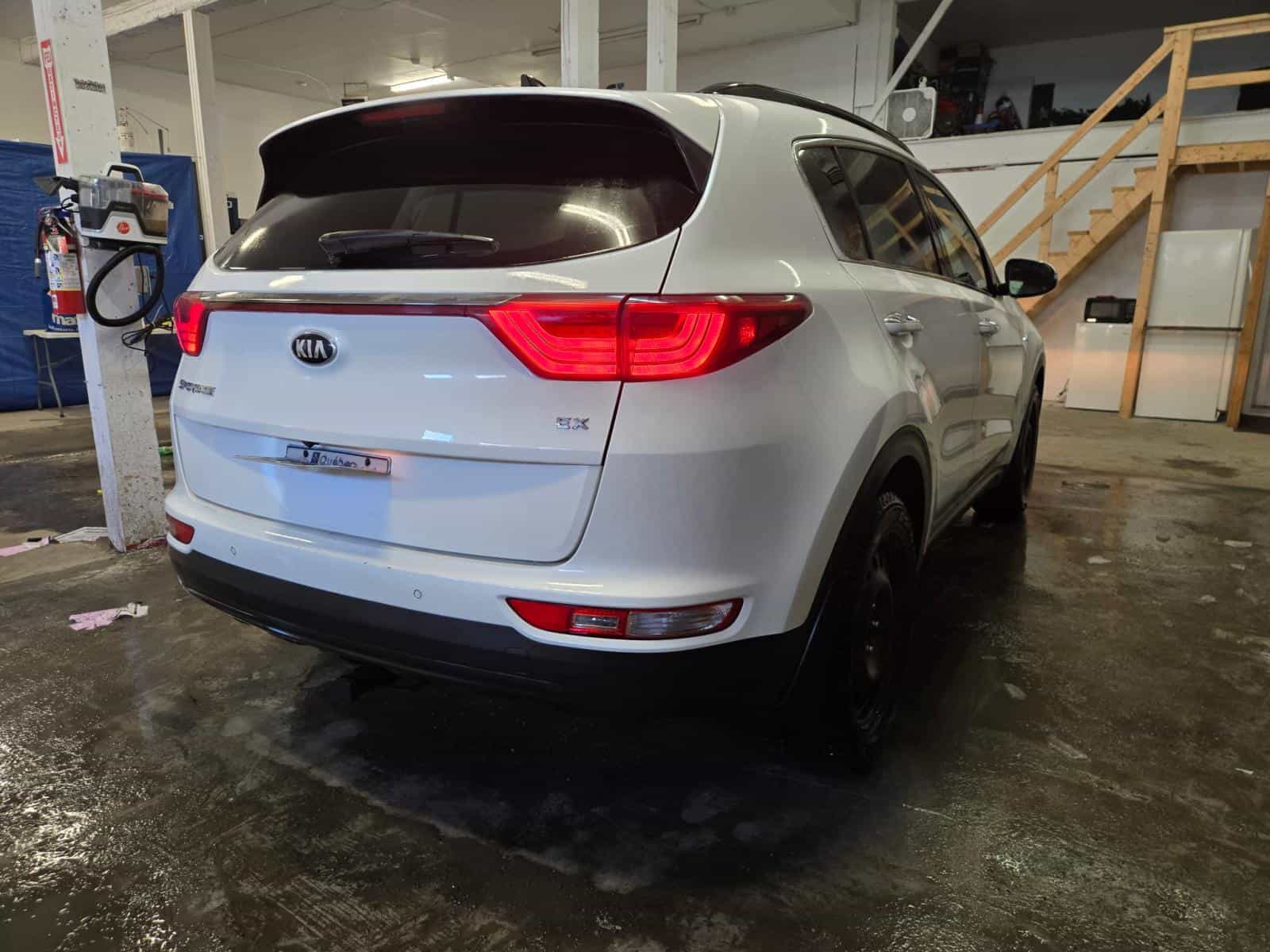 2018 Kia Sportage EX - Image 5