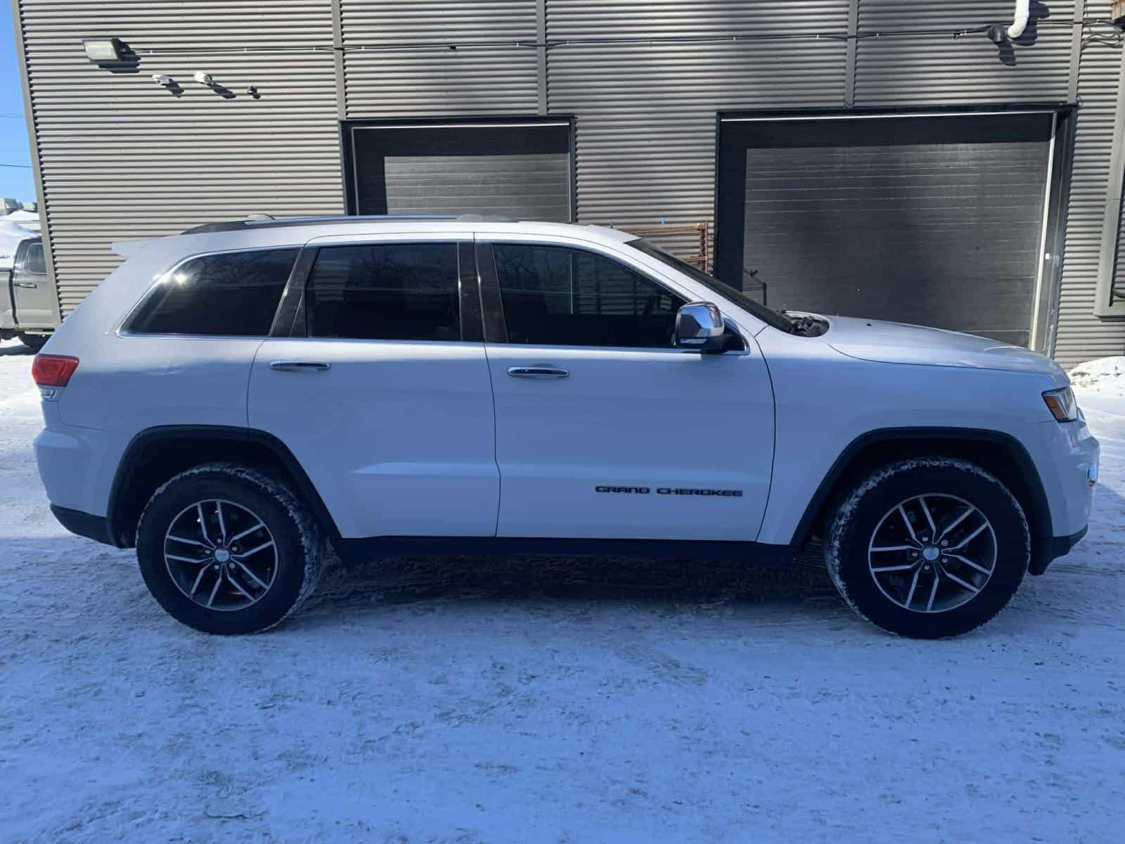 2018 Jeep Grand Cherokee Limited Limited - Image 6
