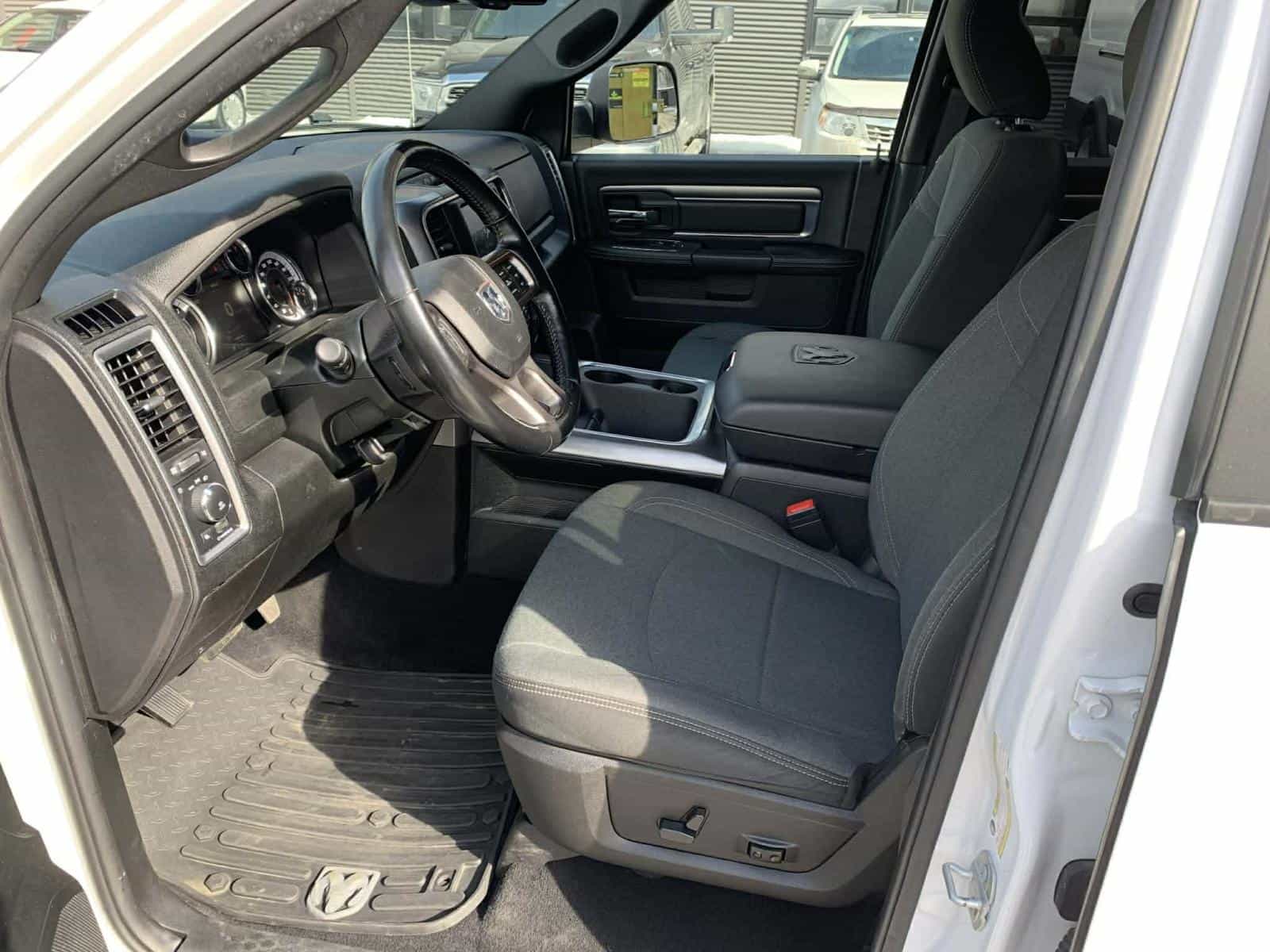 2021 RAM 1500 Classic Warlock - Image 13