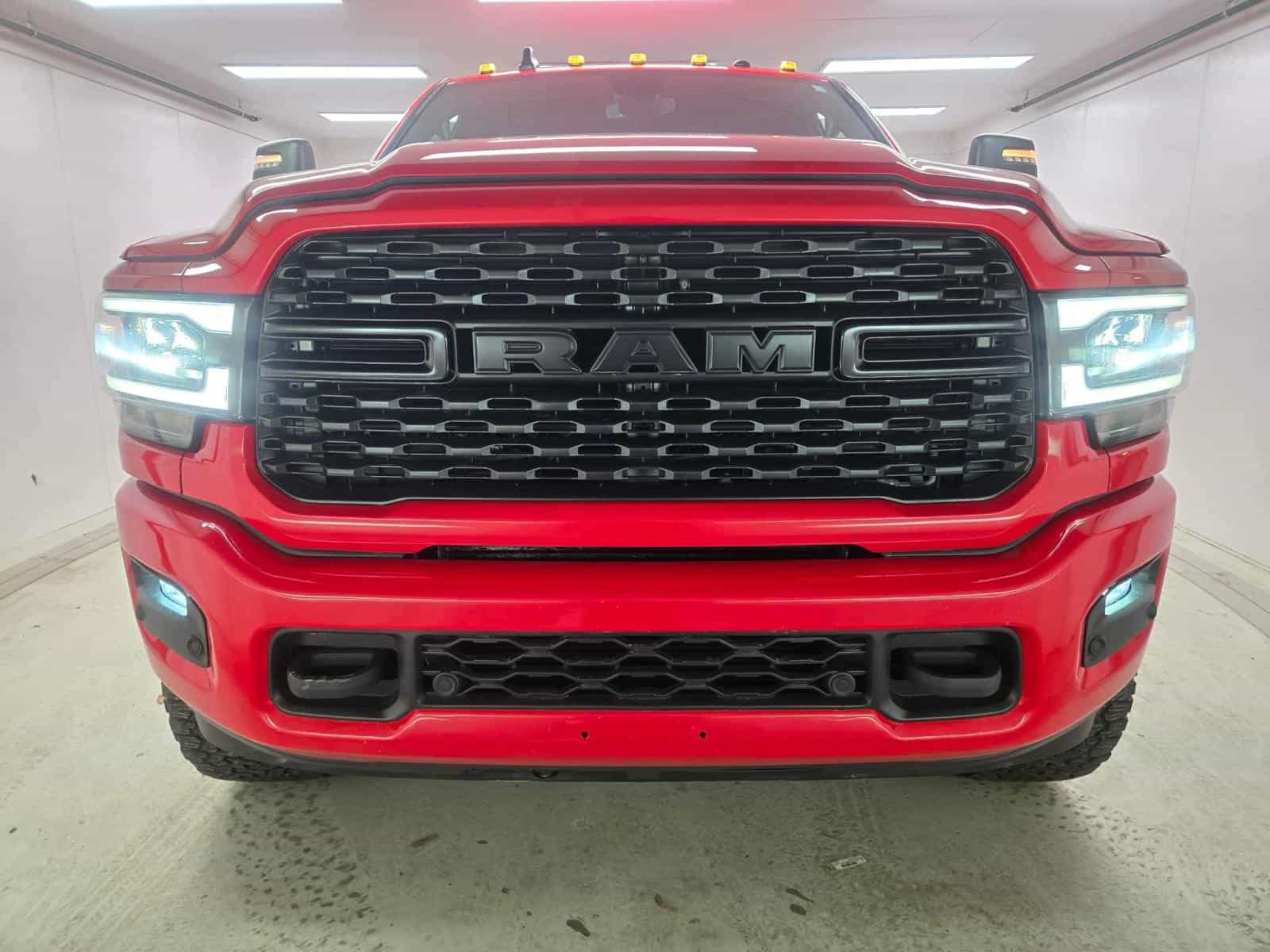 2024 RAM 2500 Big Horn - Image 2