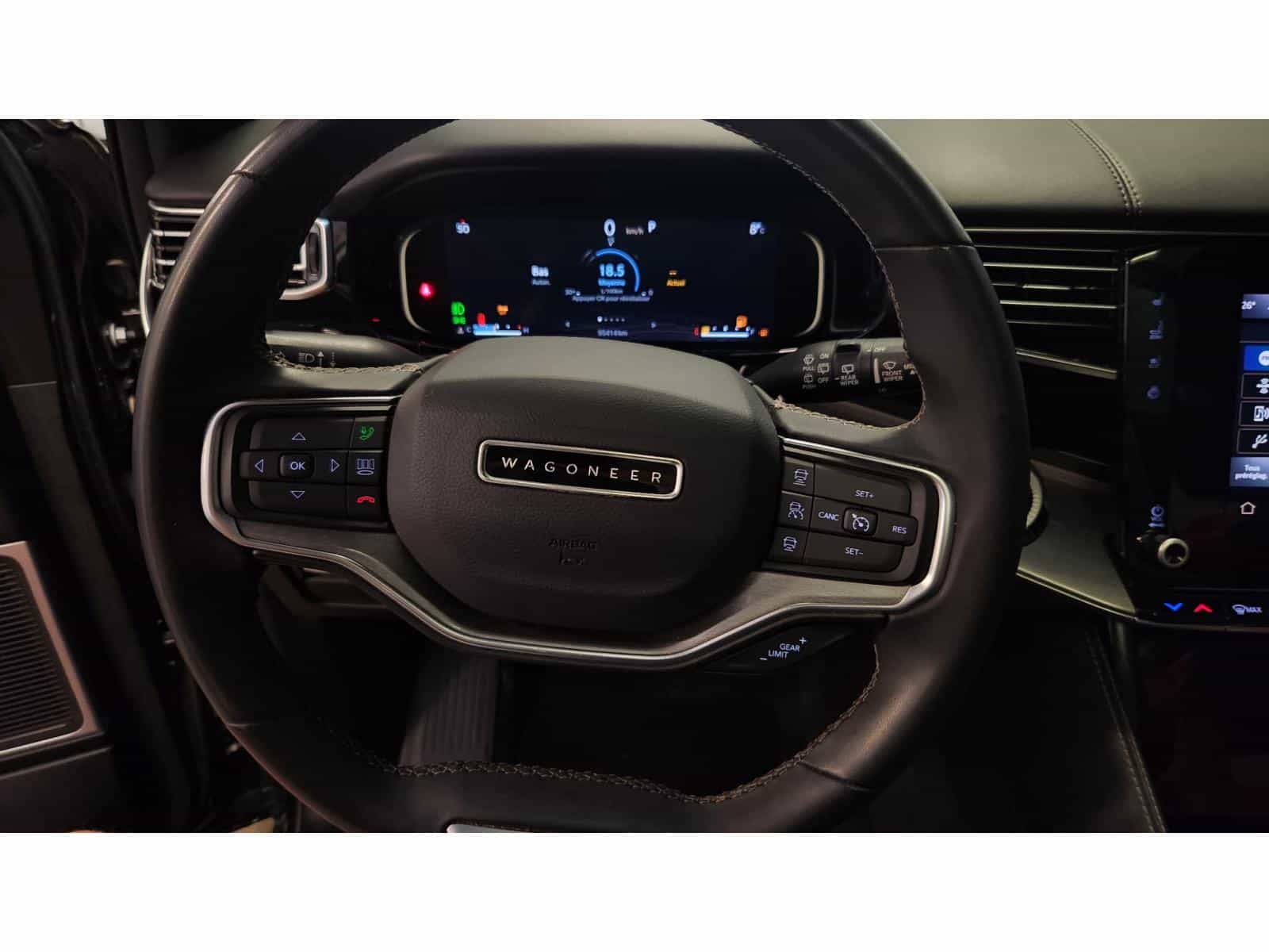 2022 Jeep Wagoneer Series III - Image 15