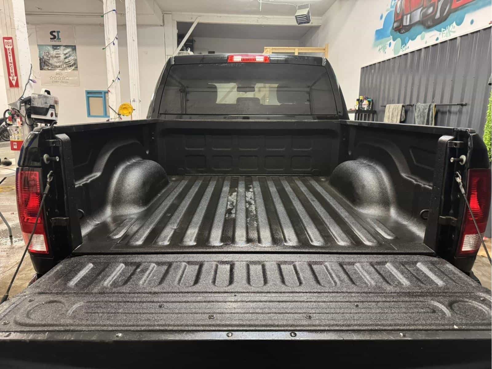 Image 5 RAM 1500 Classic Express 2020