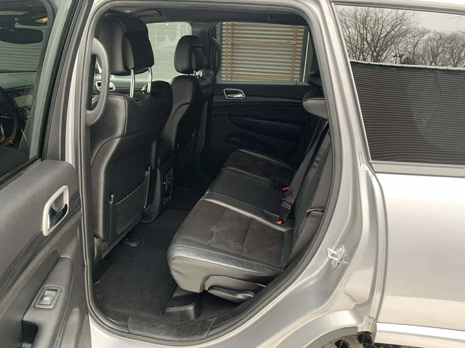 Image 9 Jeep GRAND CHEROKEE LAREDO/ALT Altitude 2019
