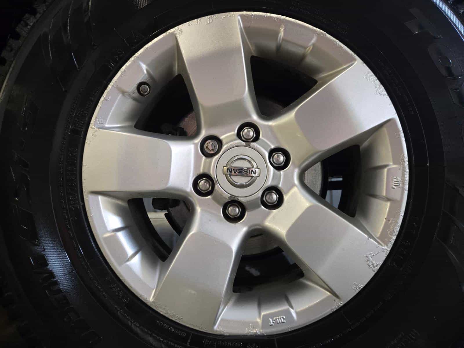 2022 Nissan Frontier SV - Image 8