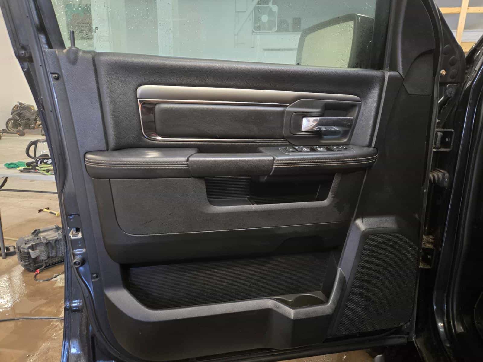 2018 RAM 1500 Sport Sport - Image 8