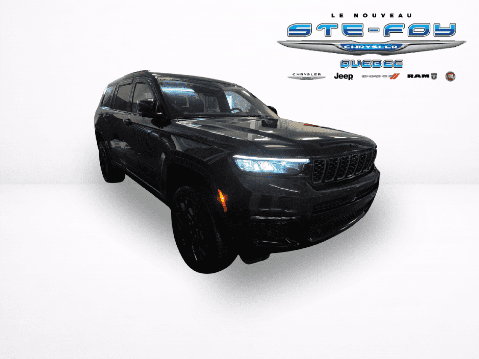 2023 Jeep Grand Cherokee L Summit - Image 3