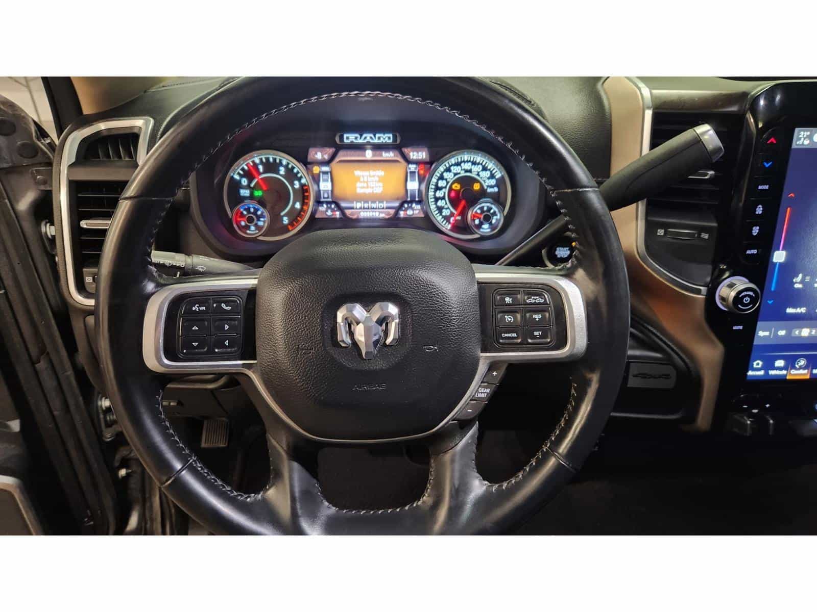 2022 RAM 2500 Laramie - Image 13