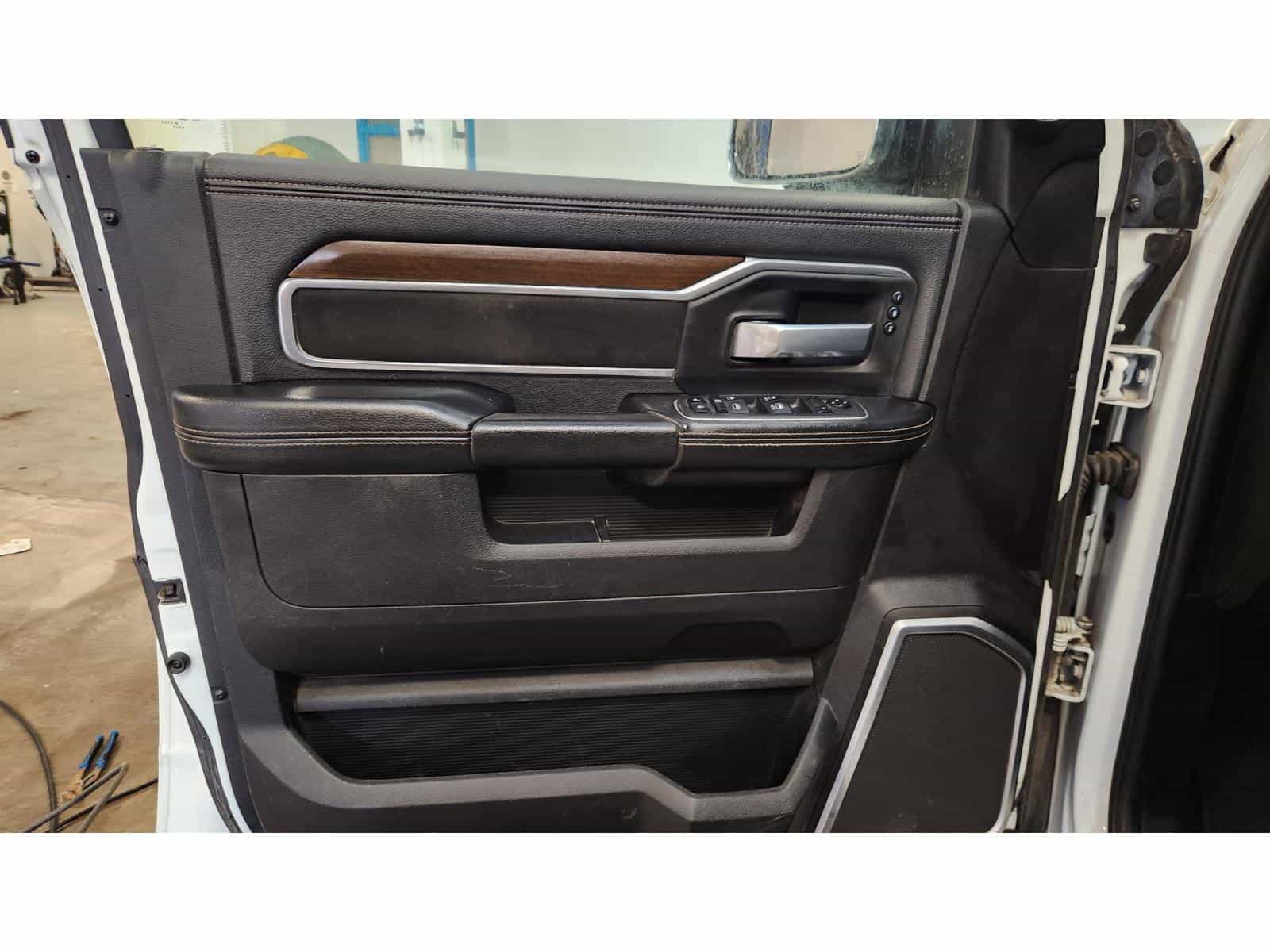 Image 8 RAM 2500 Laramie 2022