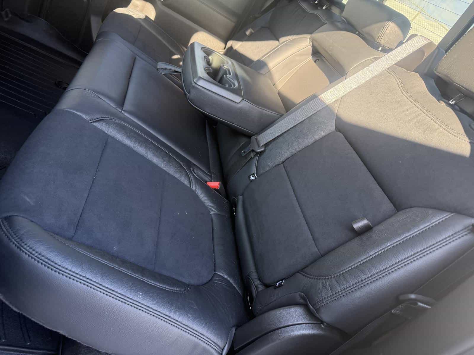 2020 Chevrolet Silverado LT - Image 10