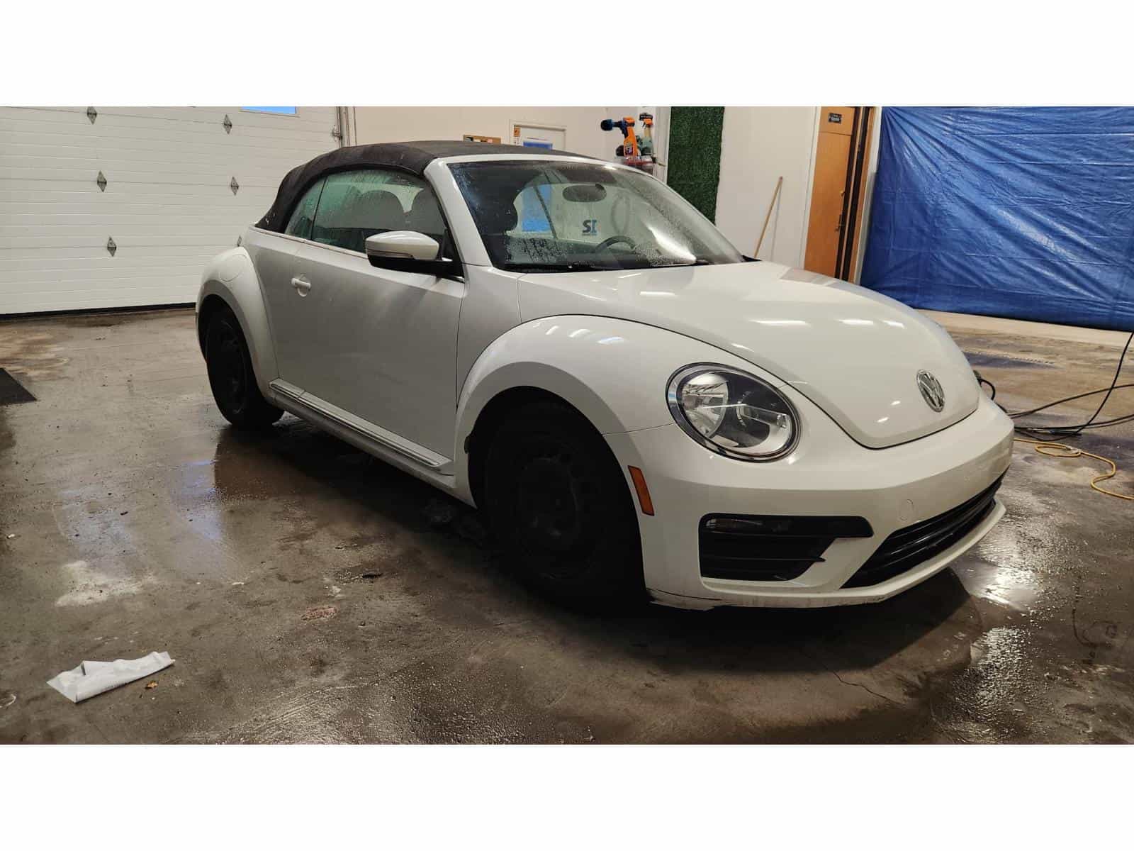 2018 Volkswagen Beetle Trendline - Image 3
