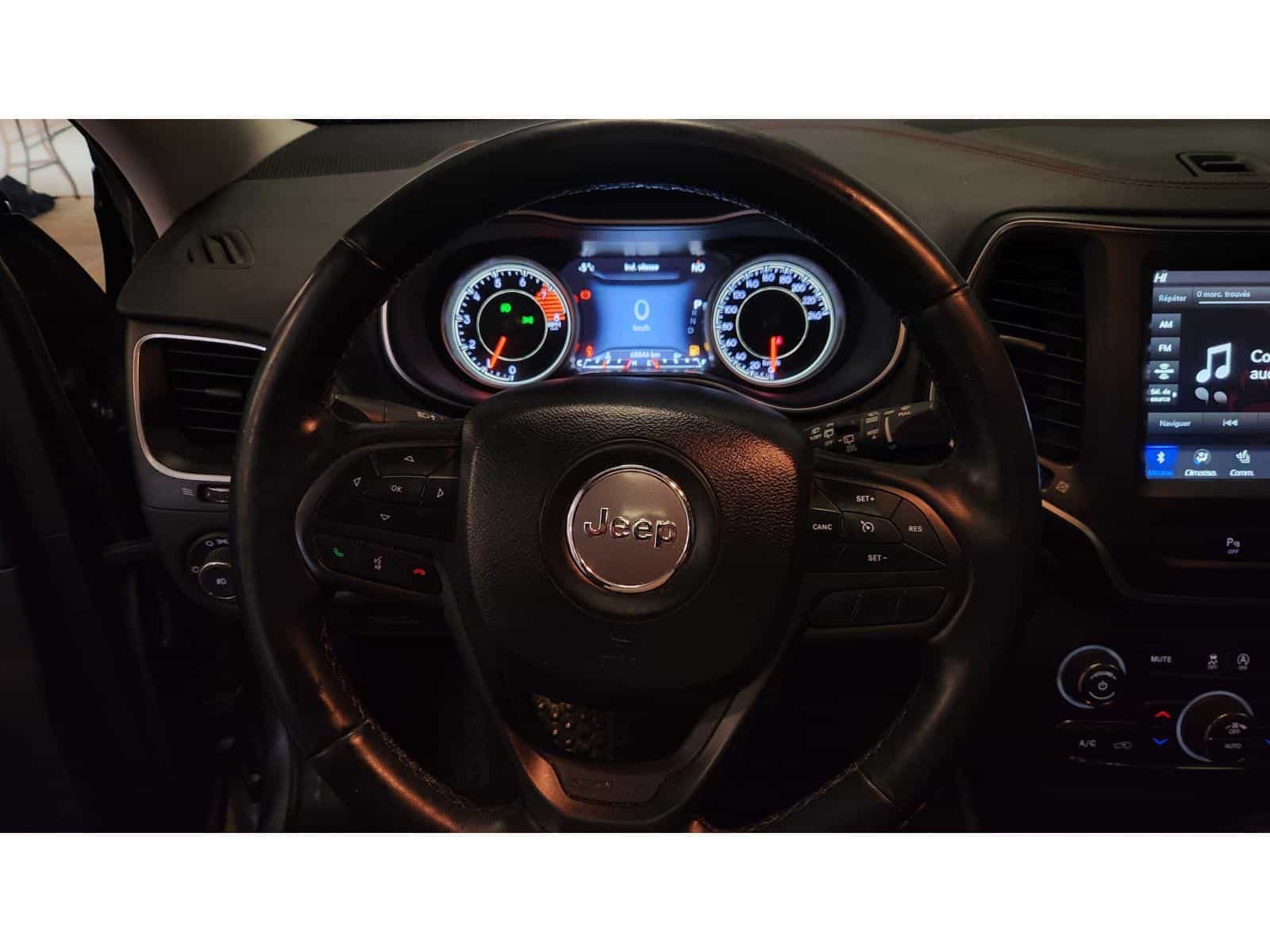 2020 Jeep Cherokee Trailhawk - Image 13