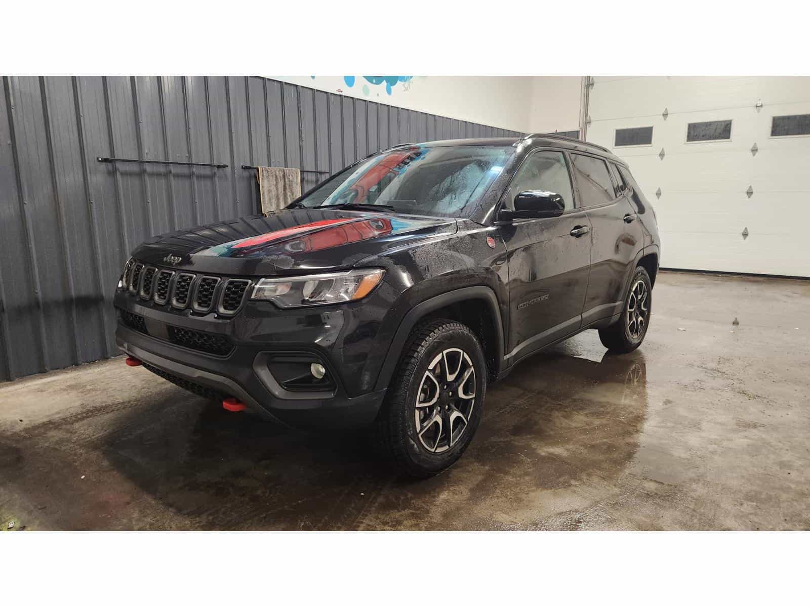 Image 1 Jeep Compass Trailhawk 2024