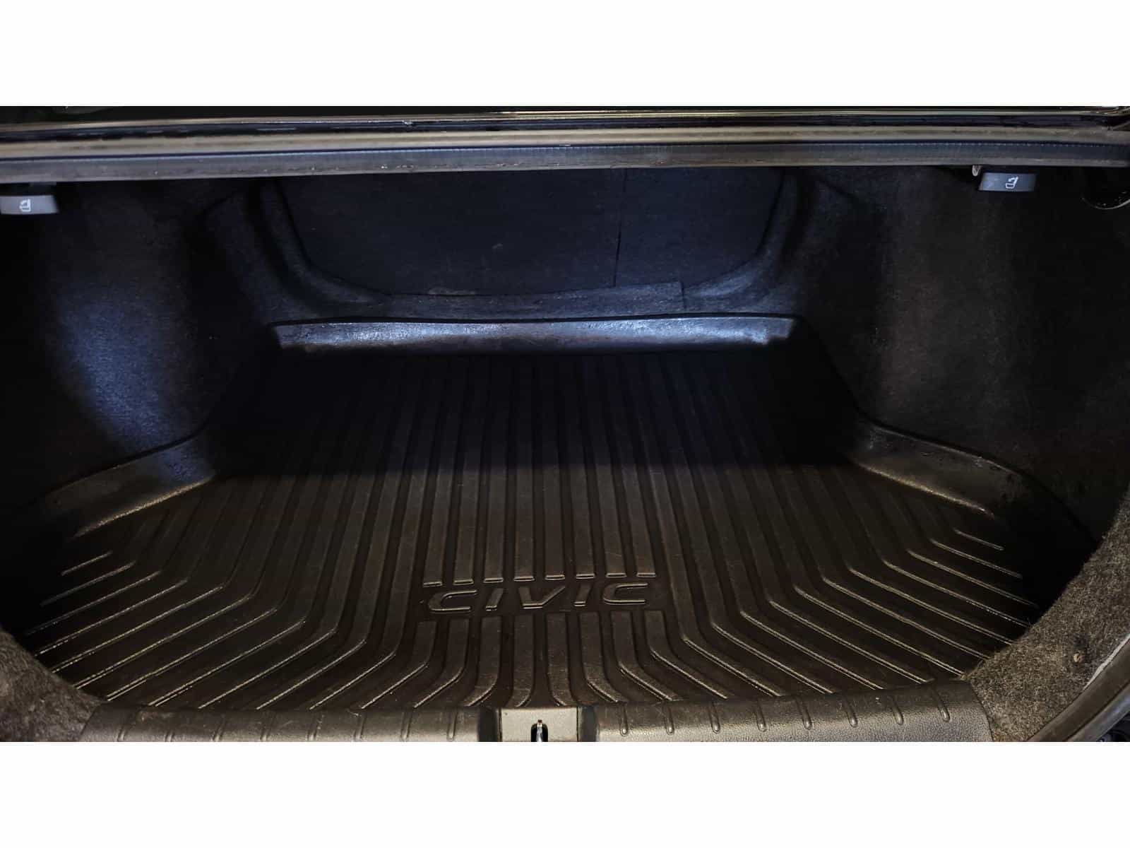 2021 Honda CIVIC EX EX - Image 10