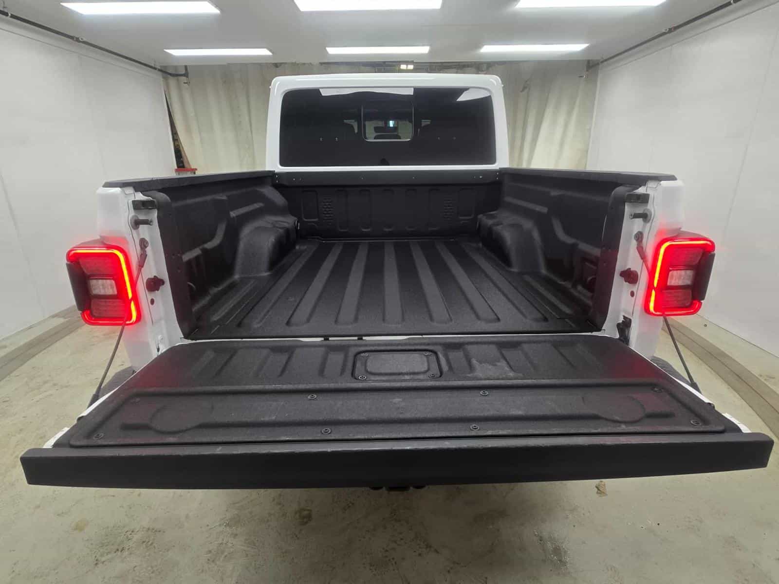 2022 Jeep Gladiateur Mojave Mojave - Image 7