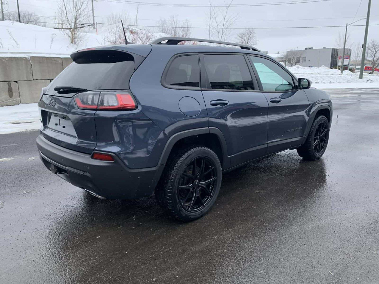 Image 7 Jeep Cherokee 80th Anniversary 2021