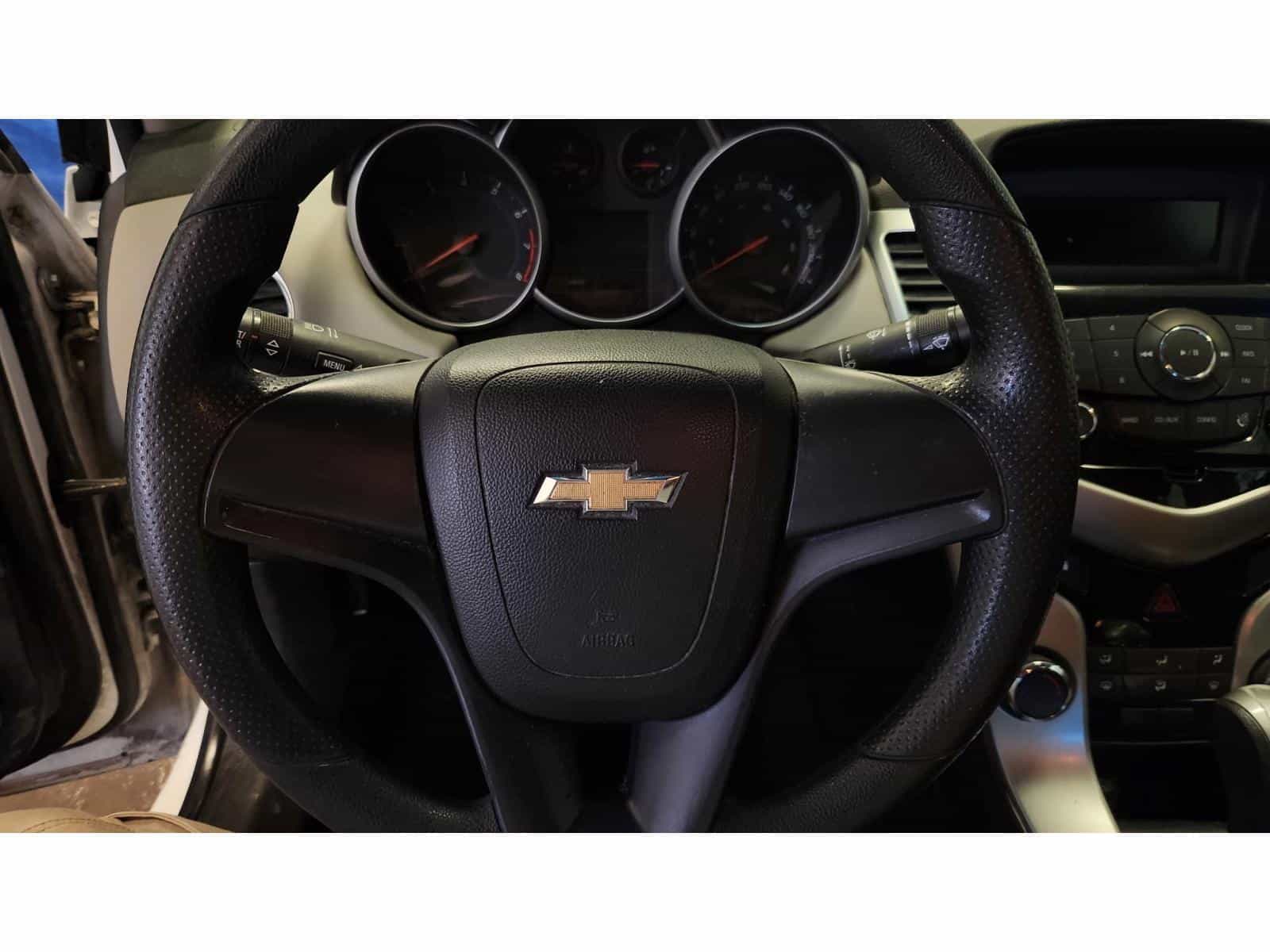 Image 13 Chevrolet CRUZE LS LS 2012