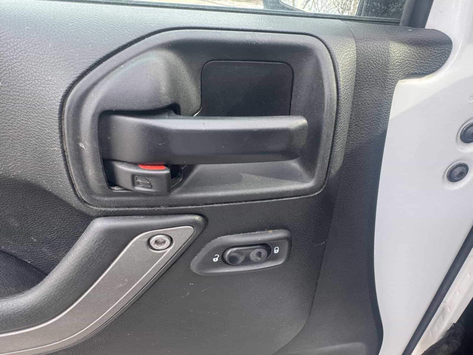 2018 Jeep Wrangler Unlimited Sport - Image 7