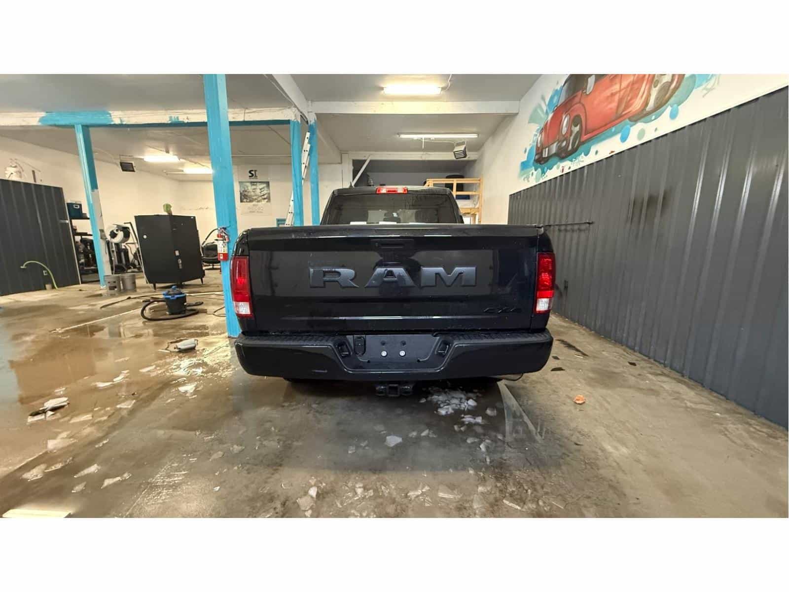 2021 RAM 1500 Classic Express - Image 5