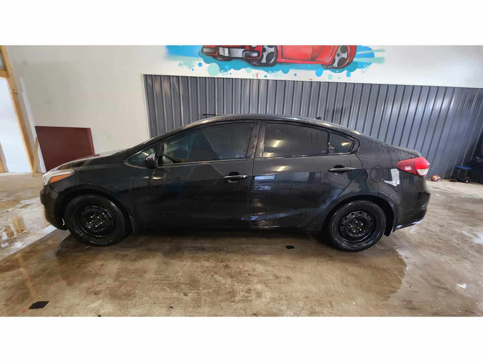 Image 7 Kia Forte LX 2017