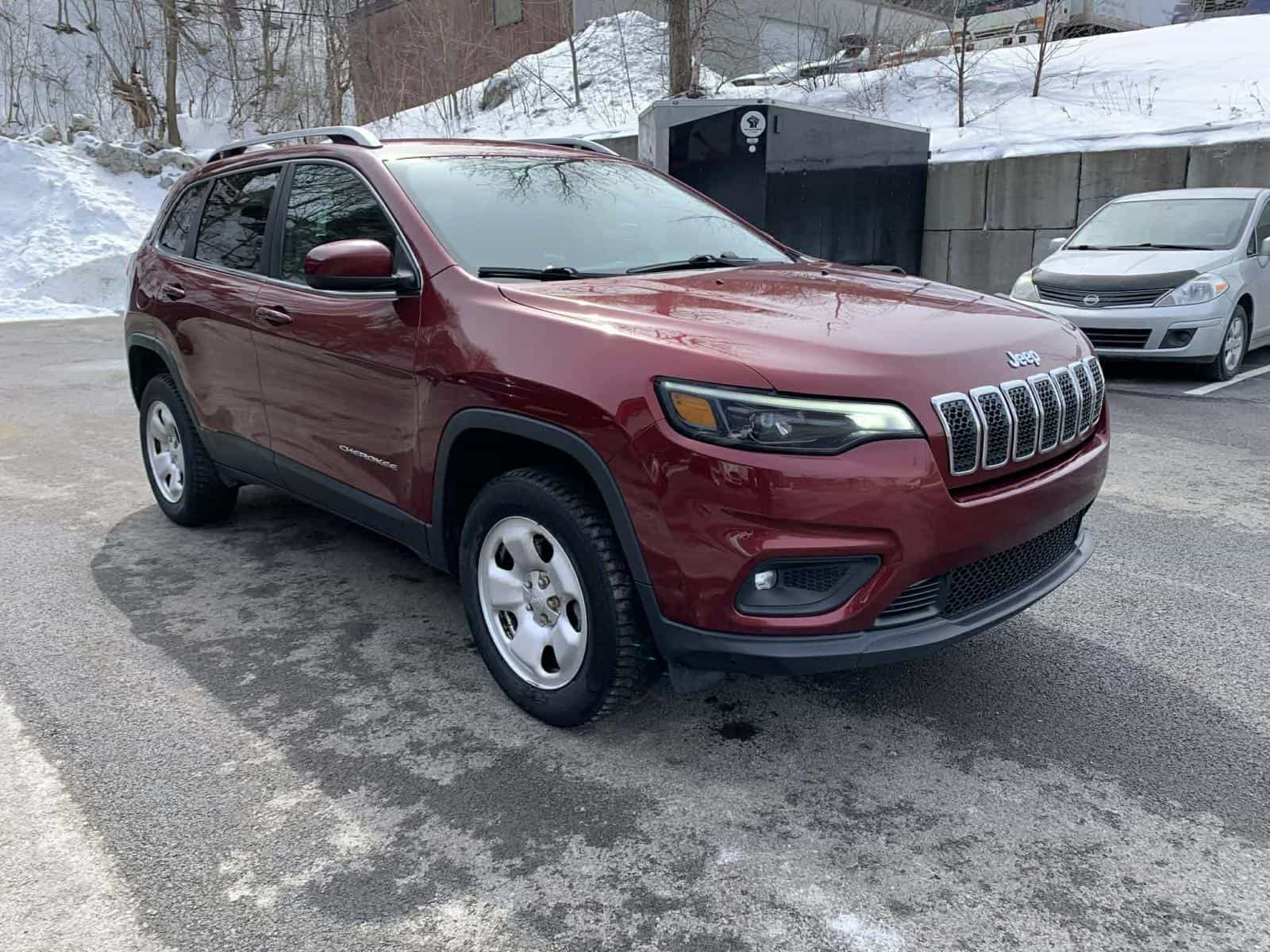 2019 Jeep Compas North - Image 3