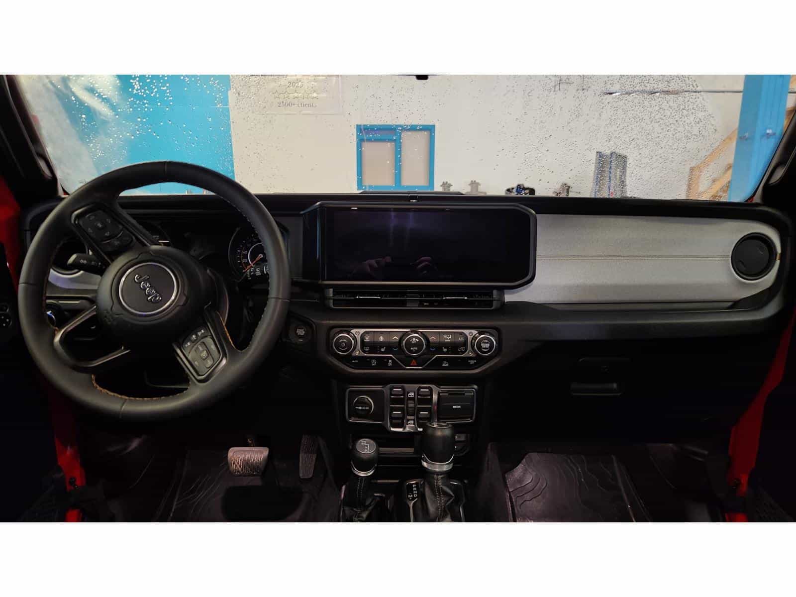 Image 13 Jeep Wrangler Sport S 2024