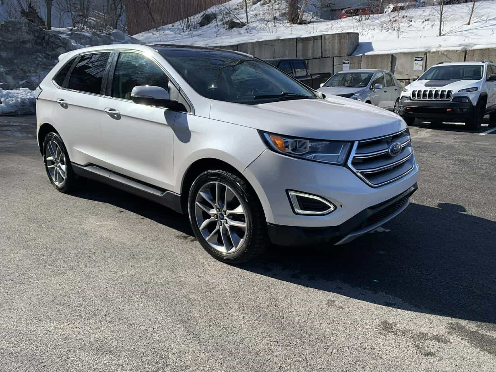 Image 3 Ford Edge Titanium 2017