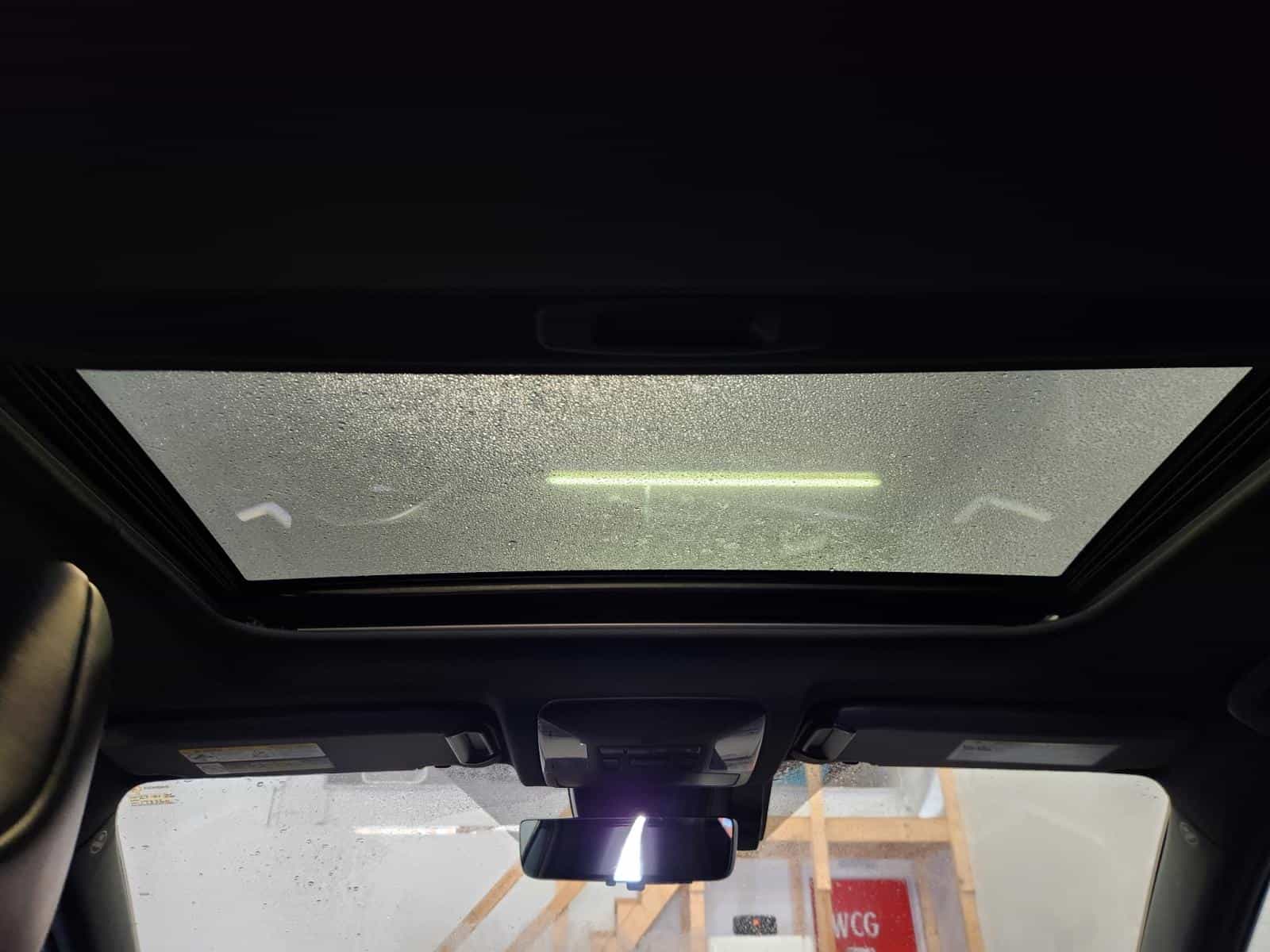 Image 2 Toyota Rav4 XLE Hybrid 2020